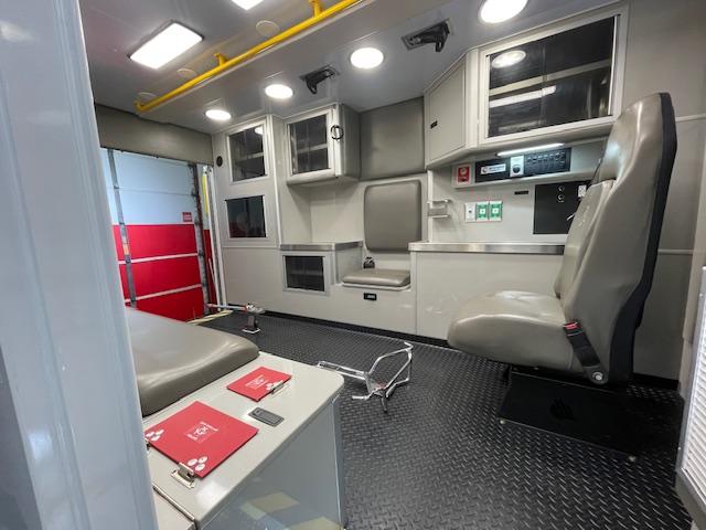 2024 E450 Super Duty Type III Wheeled Coach (Remount) Ambulance - image 28