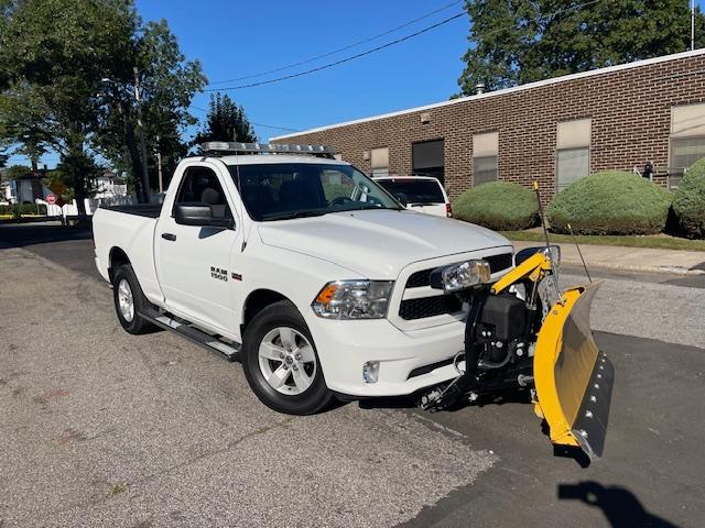 🚨 FOR SALE: 2018 DODGE RAM 1500 EXPRESS 4X4 – ONLY 16K MILES! 🚨