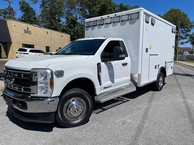 🚑 2024 Ford F-350 Super Duty XLT AEV 4x4 Remount Type 1 Ambulance 🚑