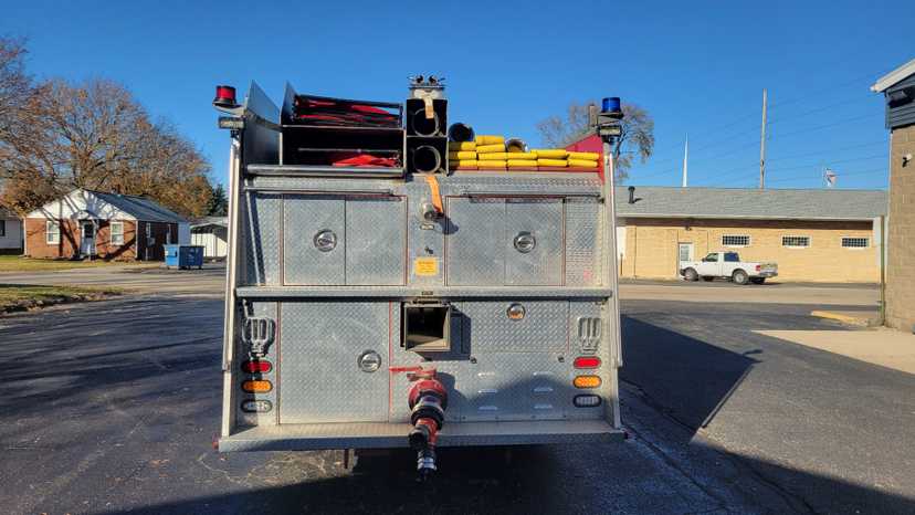 1988 Alexis Peterbilt Pumper Tanker — photo 4