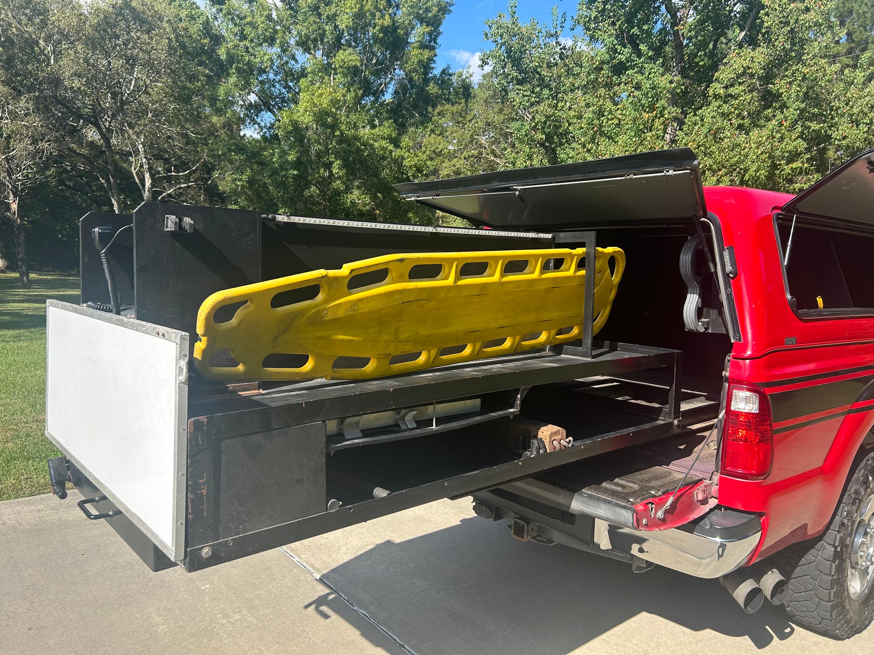2012 Ford F250 4x4 Command Unit - image 10