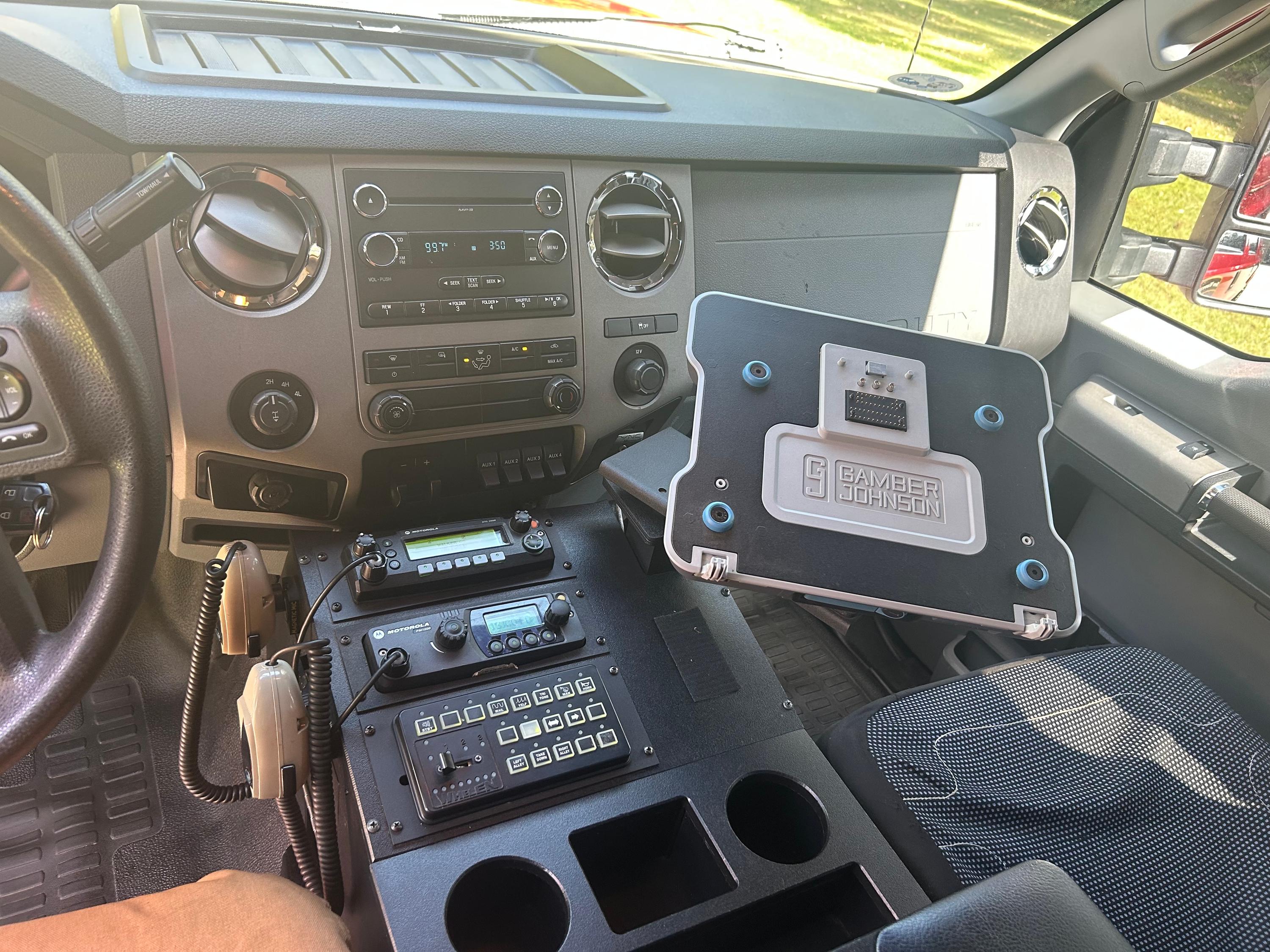 2012 Ford F250 4x4 Command Unit - image 7