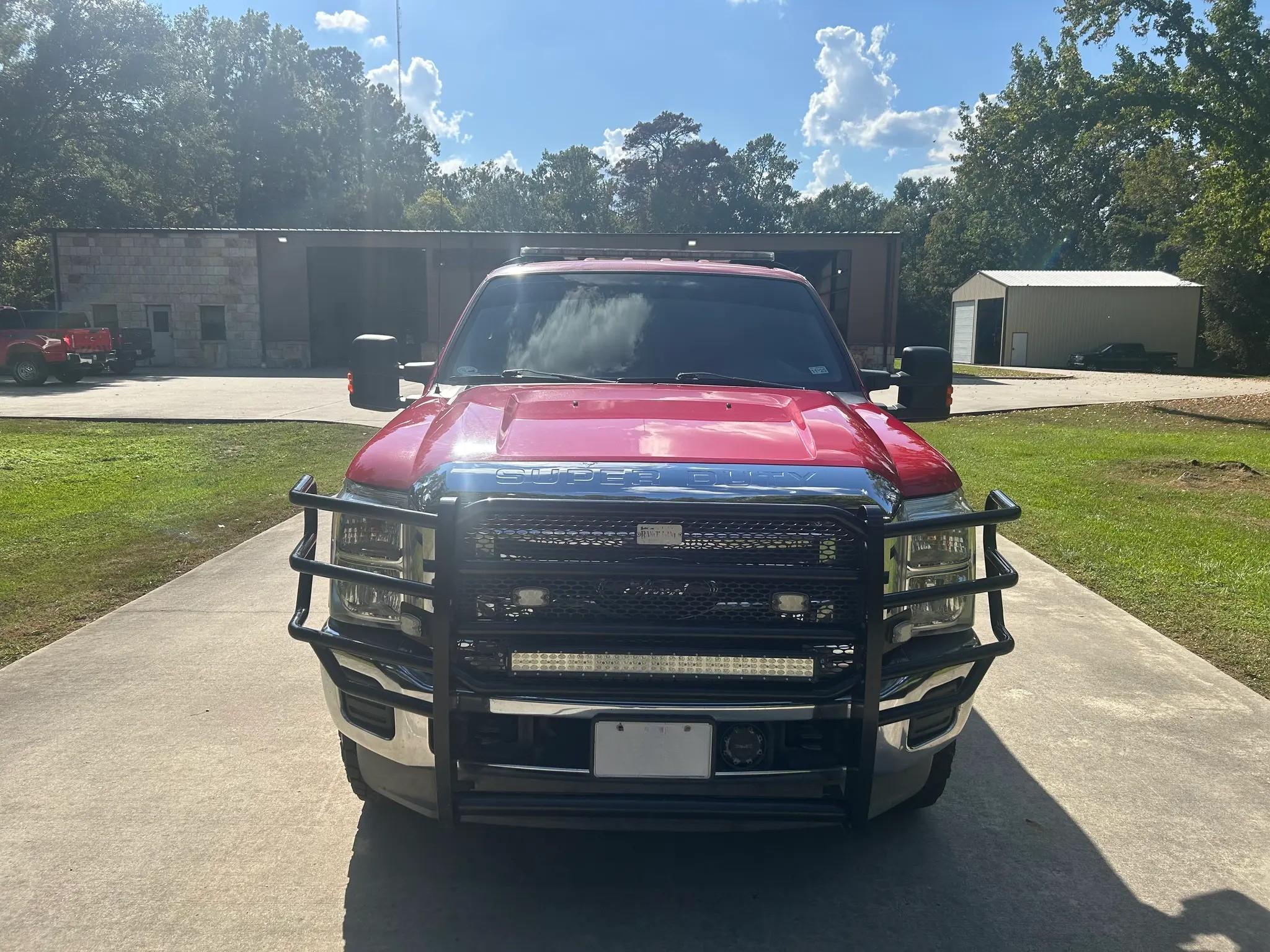 2012 Ford F250 4x4 Command Unit - image 3