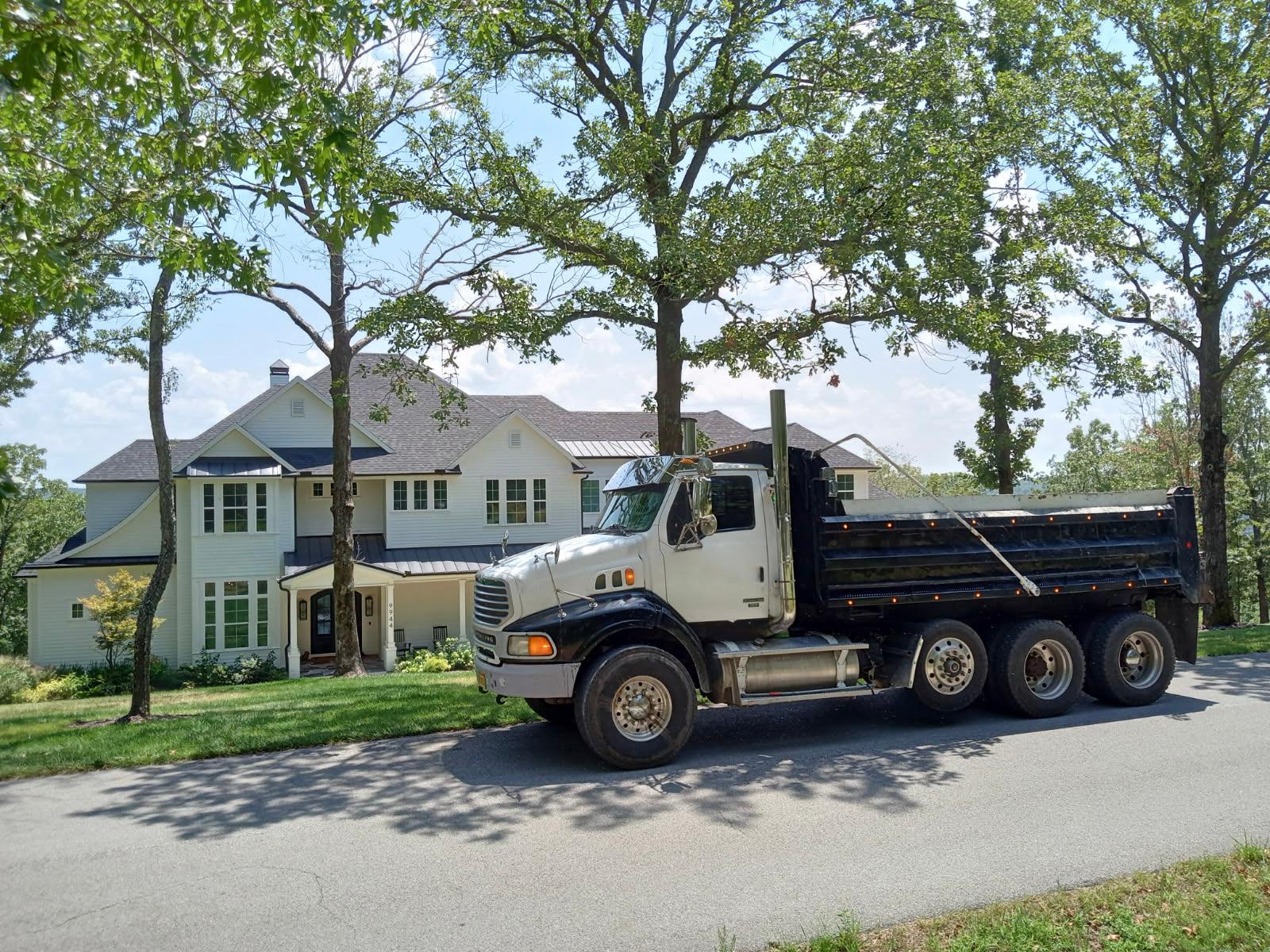 2005 Sterling AT9500 Dump Truck - image 3