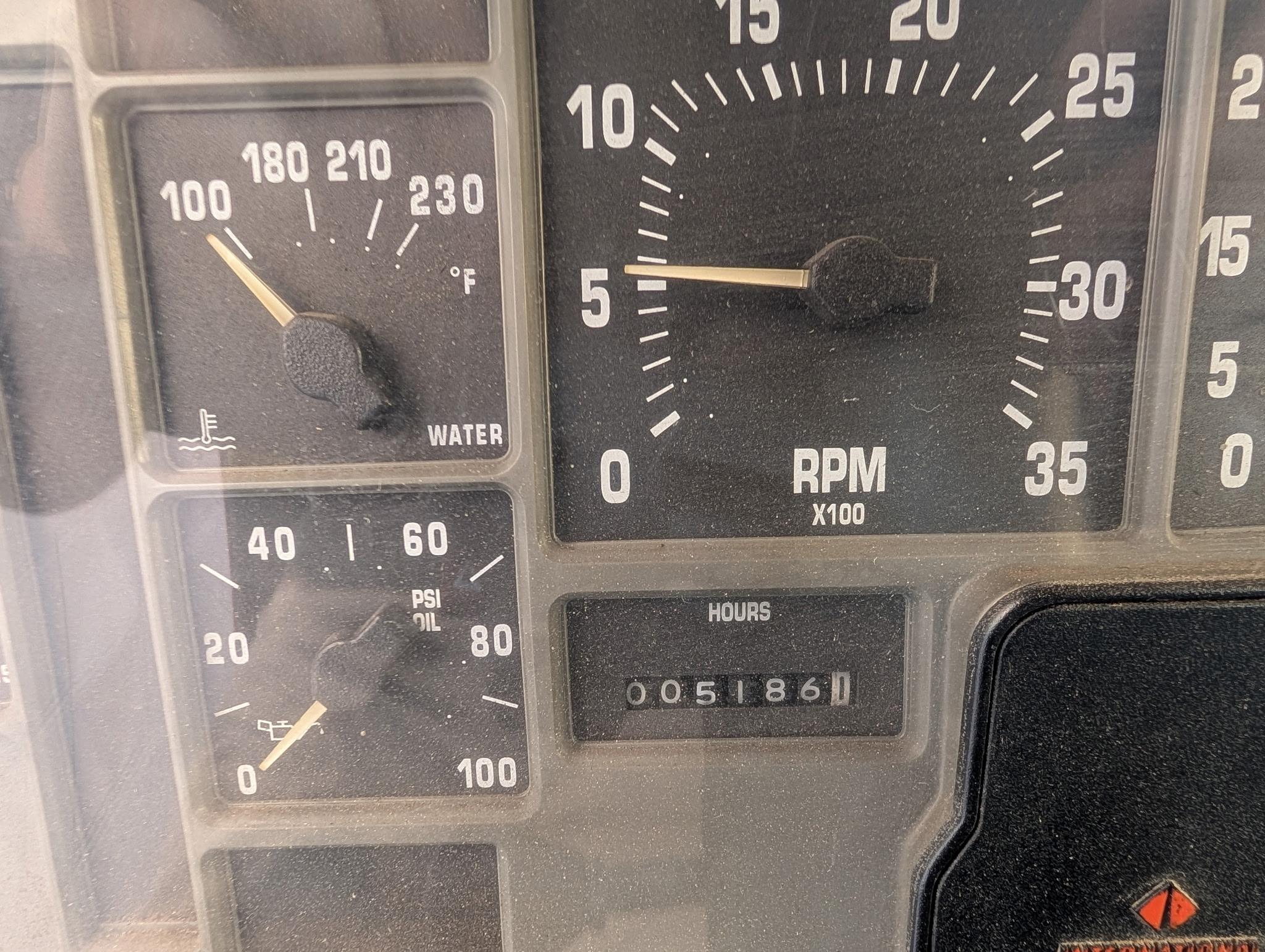 1995 International 4900 Wildland Unit - image 11