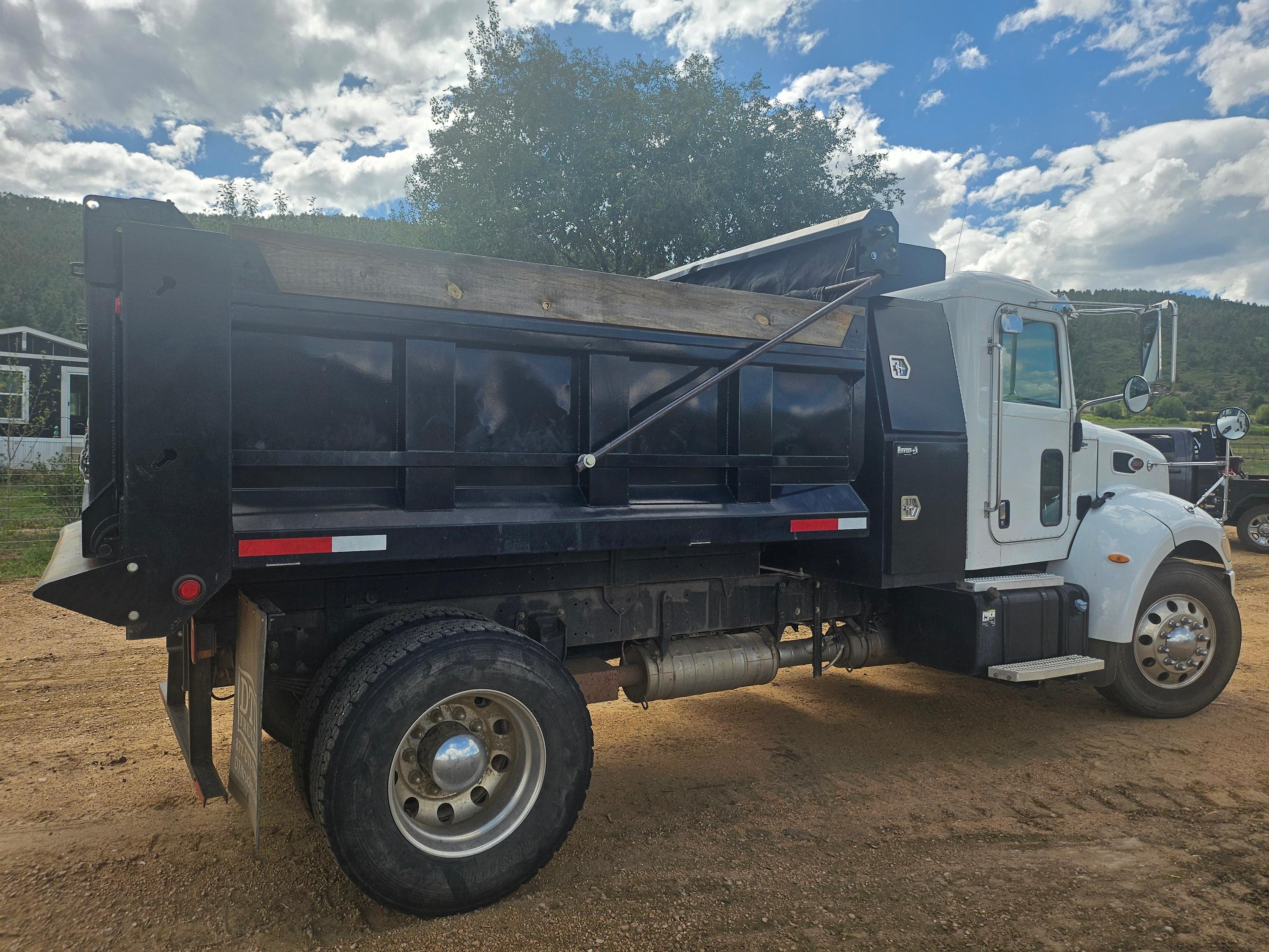 2016 Peterbilt 330 Dump Truck - image 3