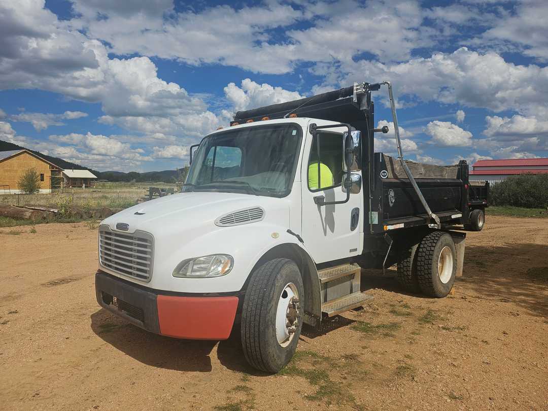 2006 Freightliner M2 106 Dump Truck
