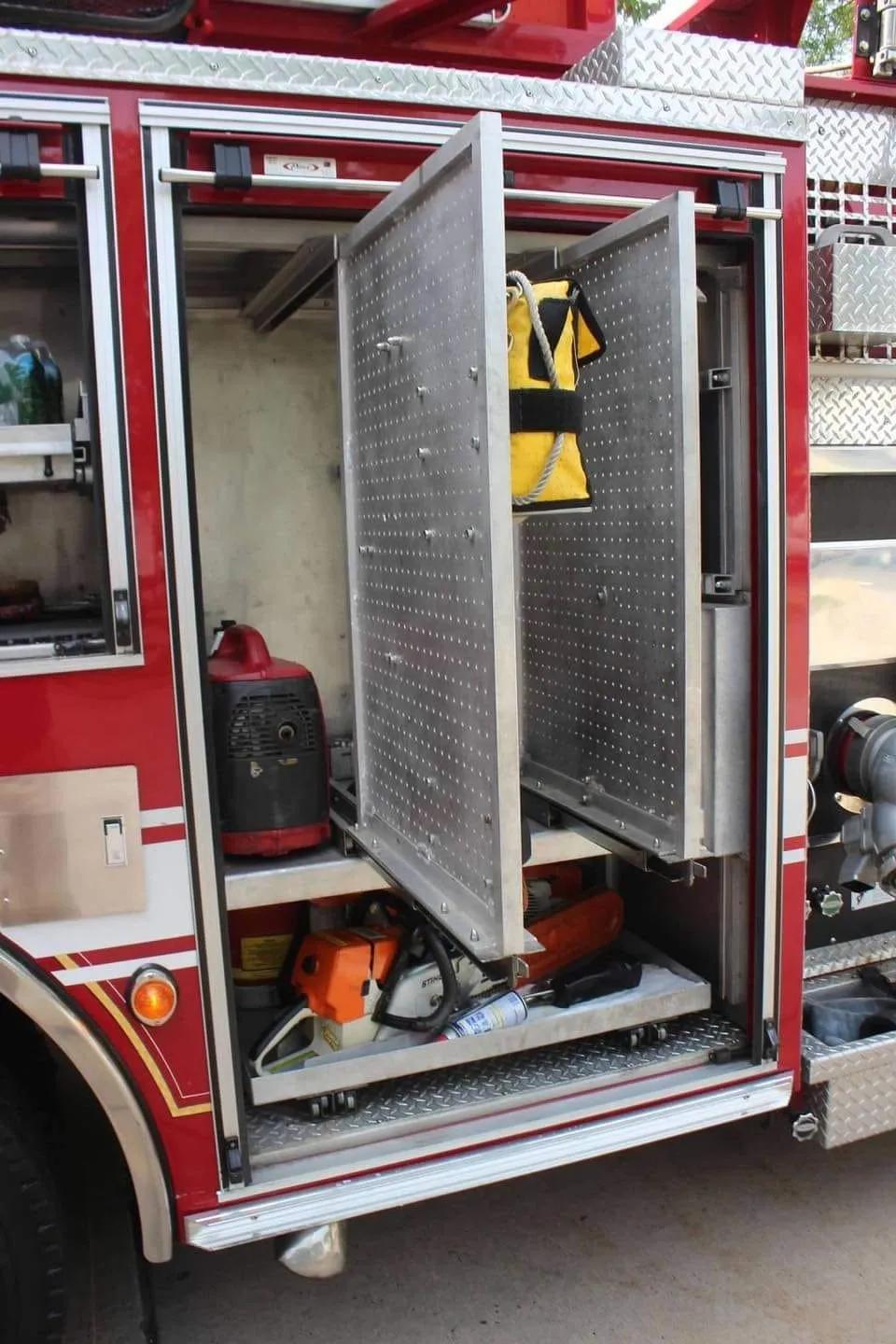 2003 PIERCE LANCE 1500/750 RESCUE ENGINE - image 4