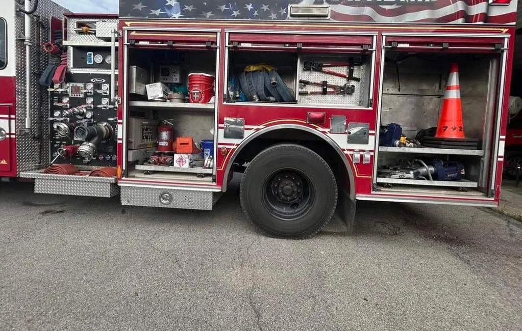 2003 PIERCE LANCE 1500/750 RESCUE ENGINE - image 8