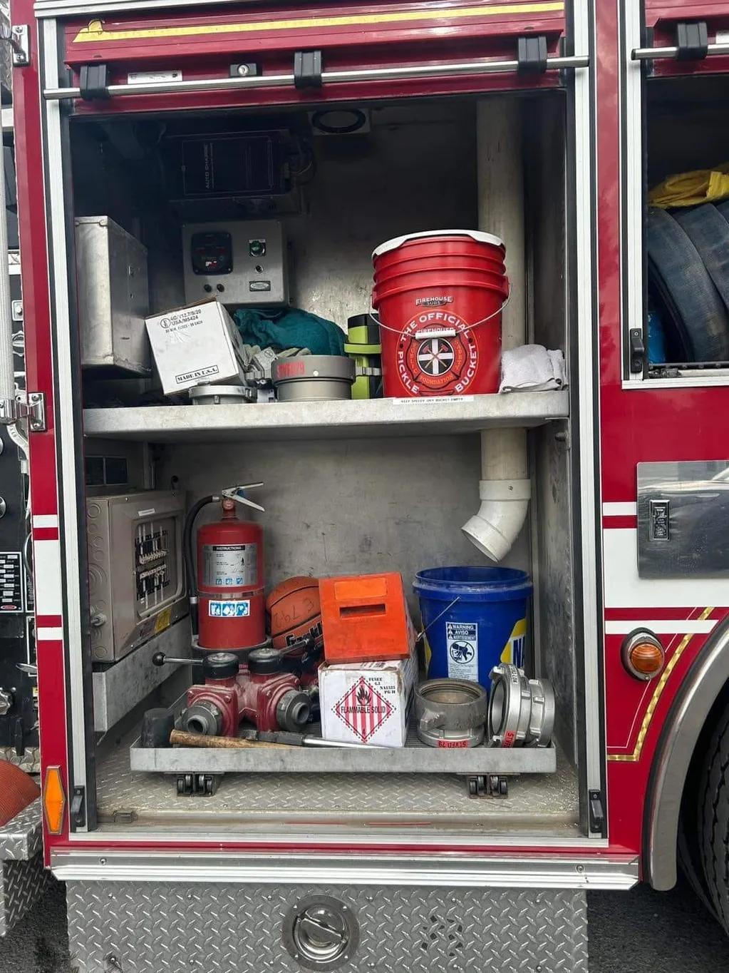 2003 PIERCE LANCE 1500/750 RESCUE ENGINE - image 29