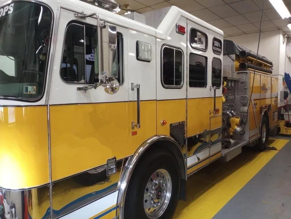 1998 SEAGRAVE PUMPER 2000/750/50/150 - image 2