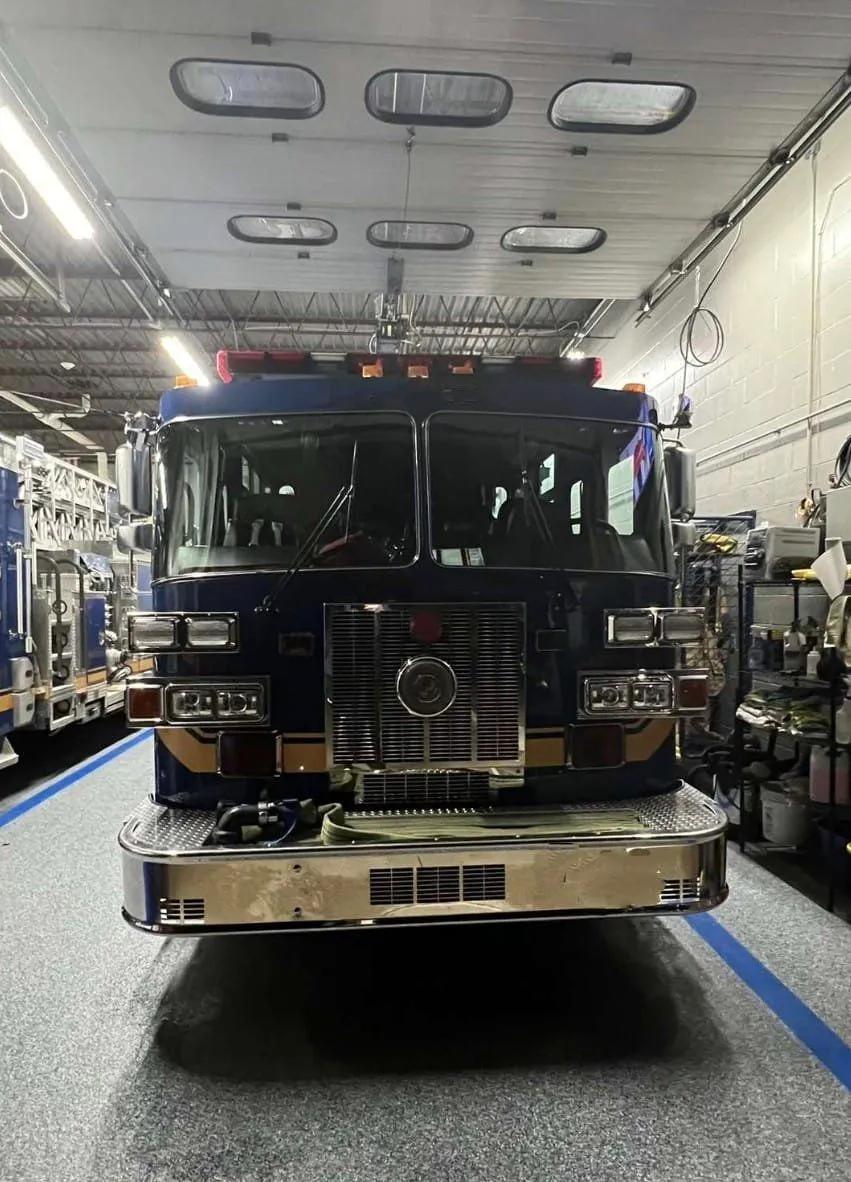 2001 SUTPHEN HEAVY DUTY RESCUE PUMPER - image 8