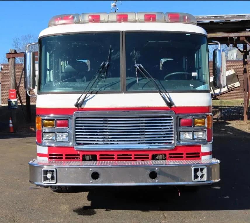 2004 American LaFrance 100' Tower 2000/300 - image 8