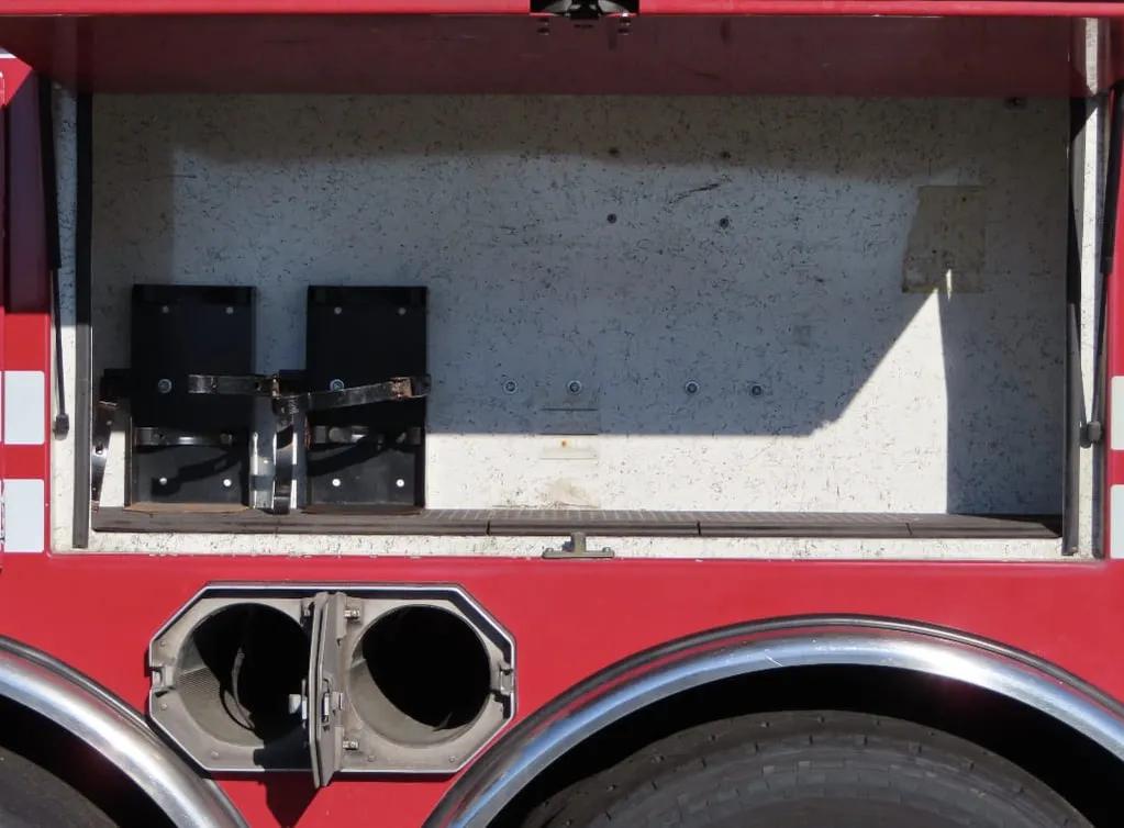 2004 American LaFrance 100' Tower 2000/300 - image 14
