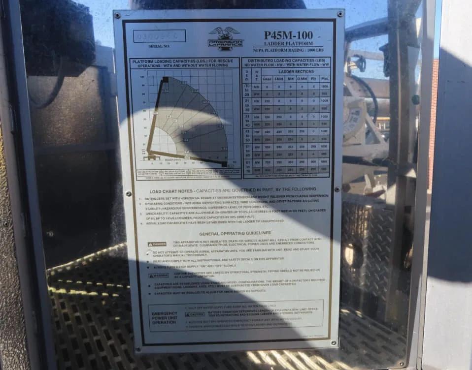 2004 American LaFrance 100' Tower 2000/300 - image 23