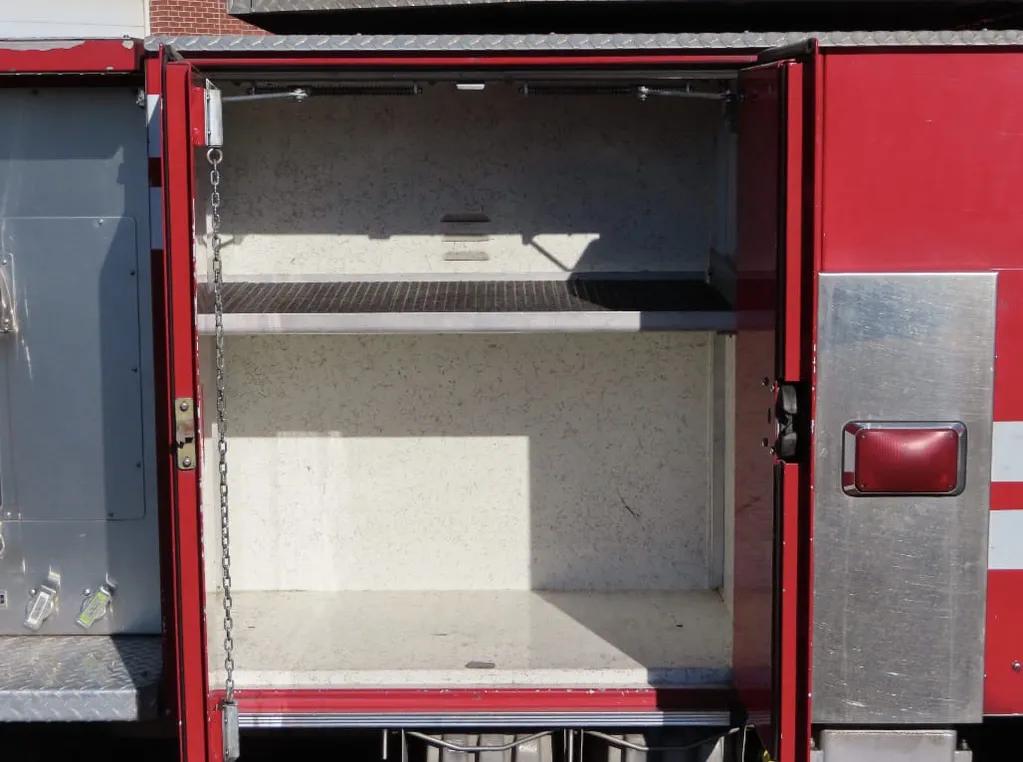 2004 American LaFrance 100' Tower 2000/300 - image 35
