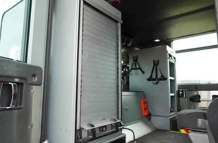 2010 Pierce Velocity 100' Quint 2000/300 - image 15