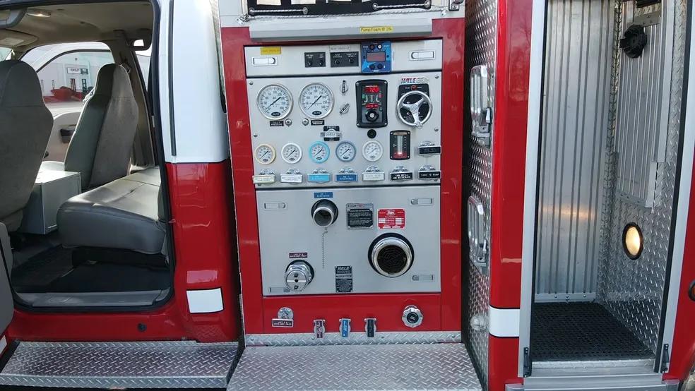 2008 Ford Elite Mini Pumper 500/250 - image 9