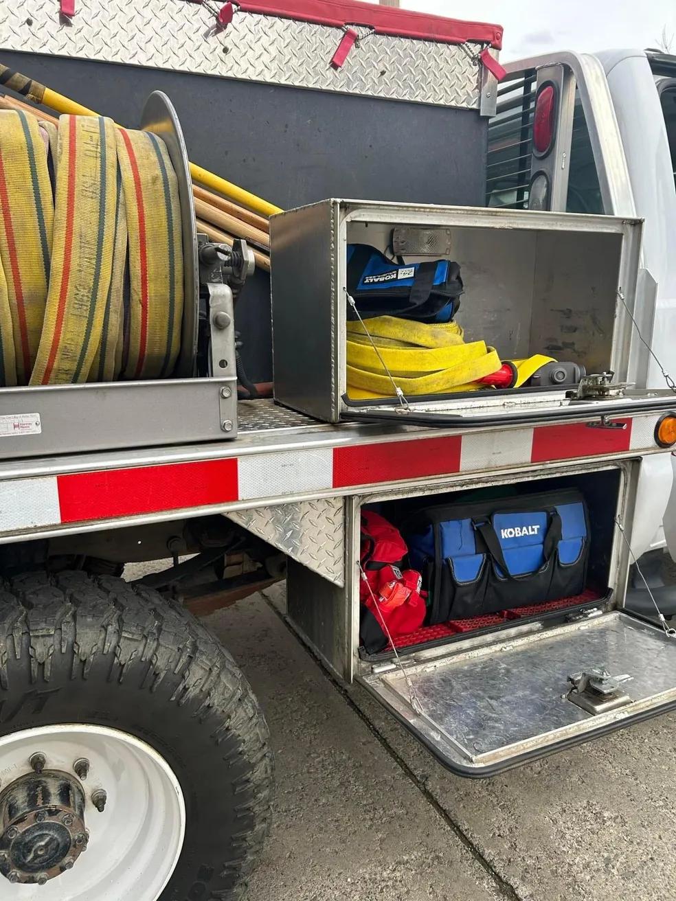 2004 Ford F-450 Brush Truck 700/300 - image 13