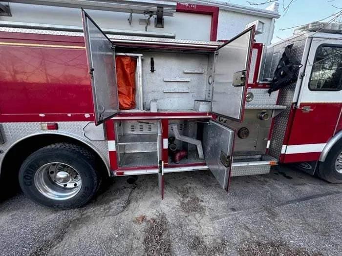 1997 E-One Pumper Tanker 1500/3000 - image 15