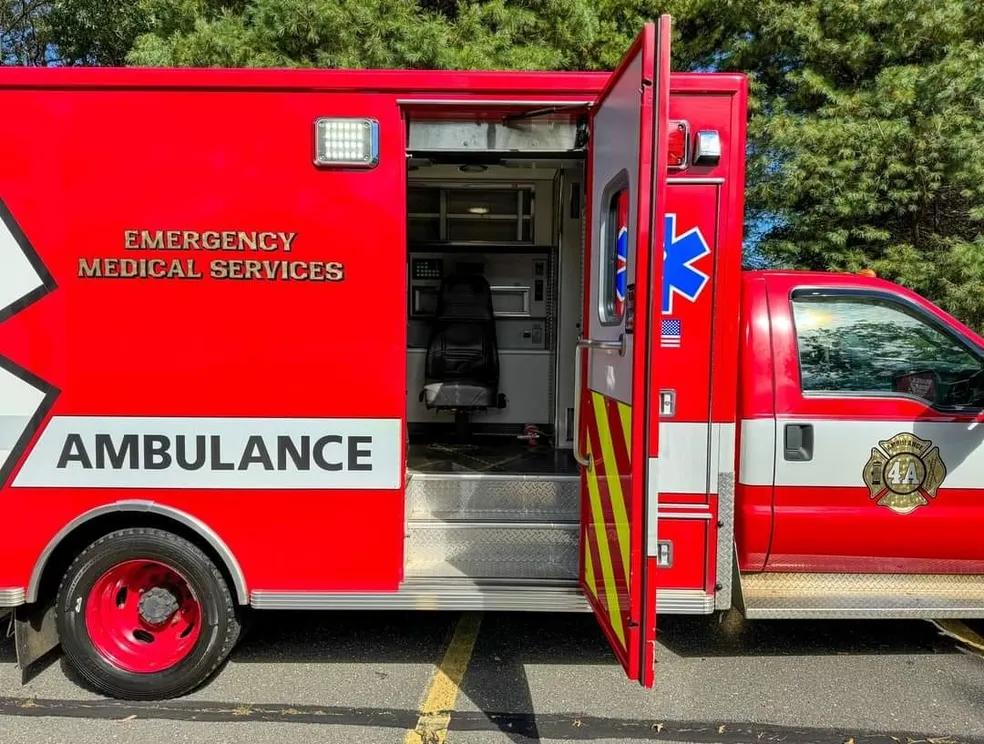 2010 Ford F550 Lifeline Type I - image 22