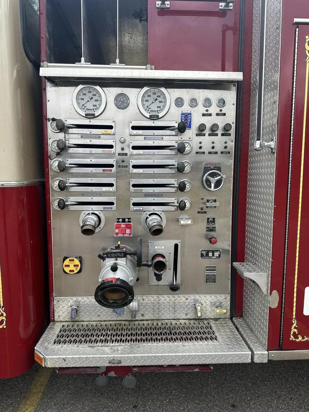 1997 American LaFrance Pumper 1500/750 - image 21