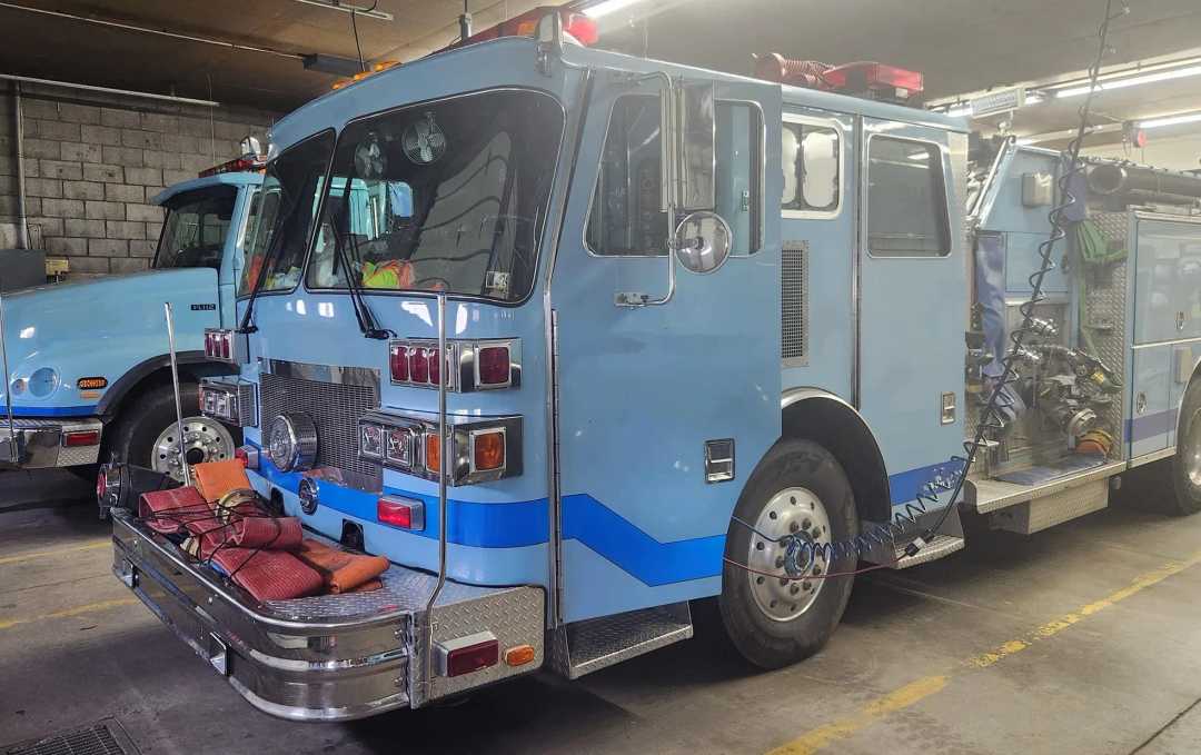 1993 Sutphen Deluge Pumper 1500/750/20/25