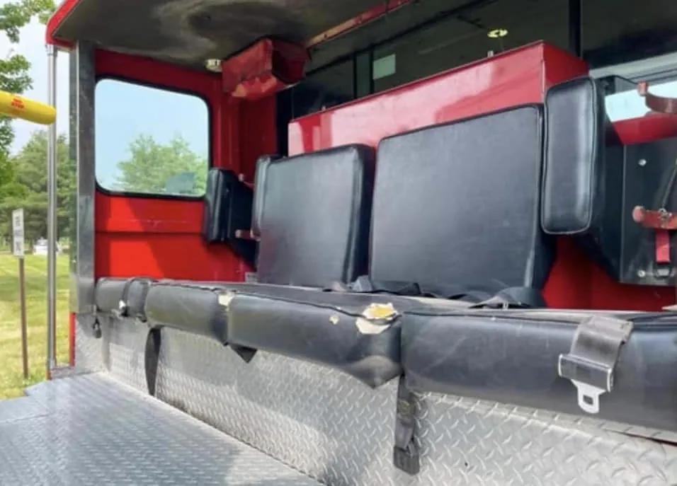1987 Pierce Tanker 1500/3000 - image 7