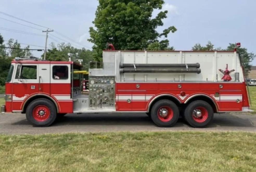 1987 Pierce Tanker 1500/3000 - image 12
