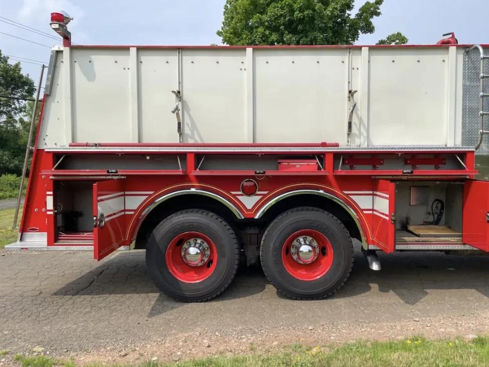 1987 Pierce Tanker 1500/3000 - image 15