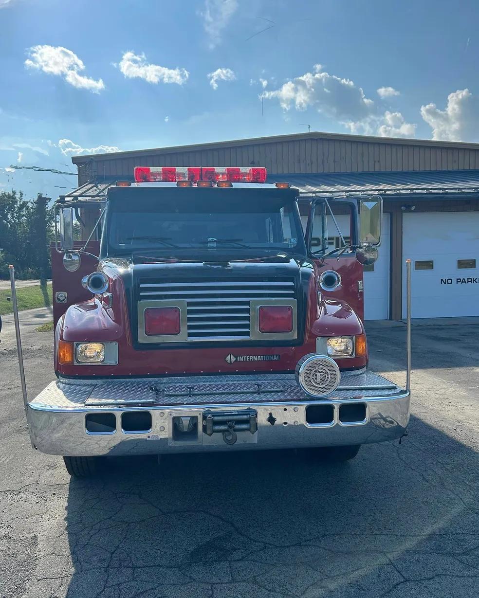 1996 International New Lexington Rescue Truck - image 5