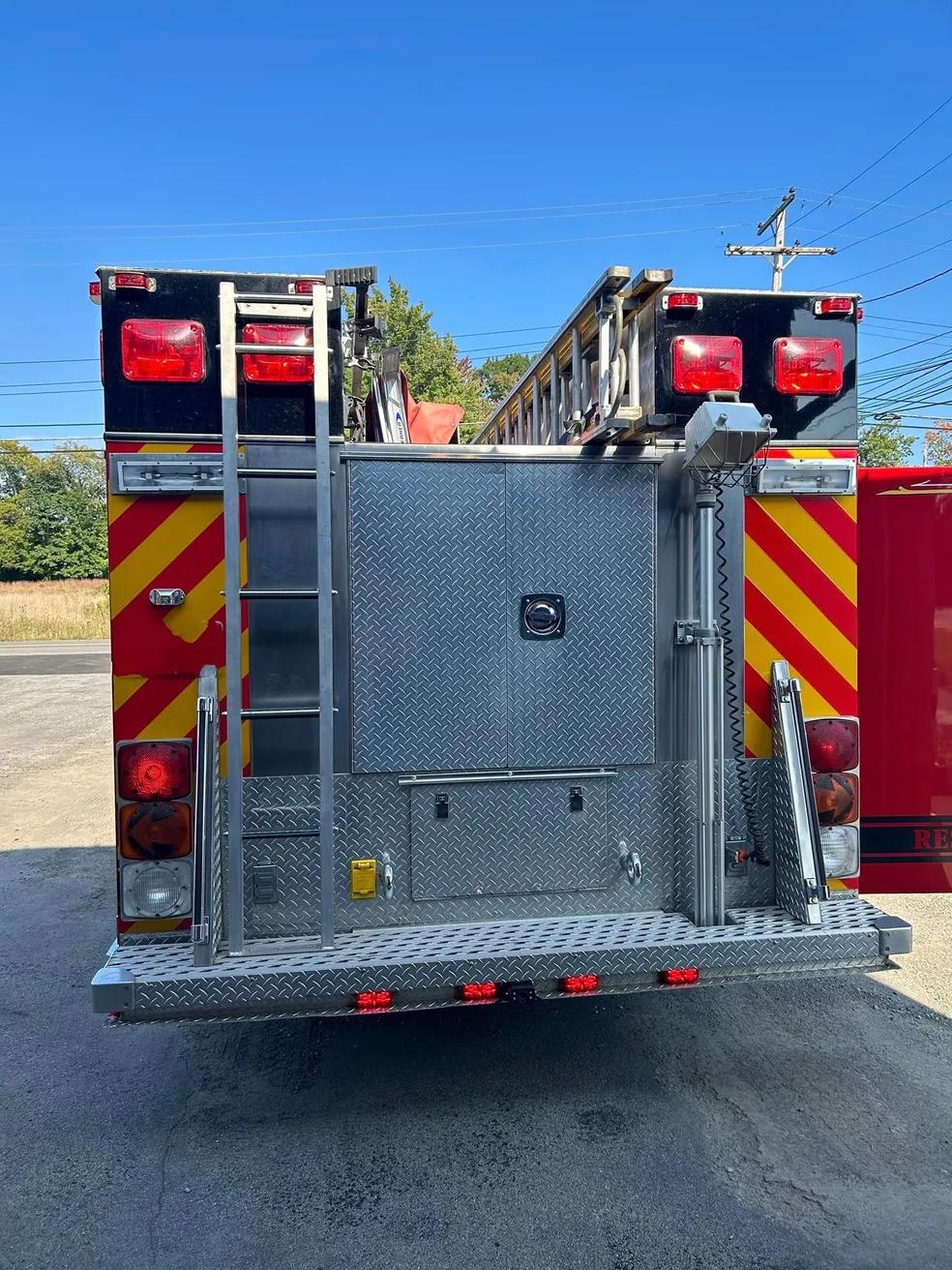 1996 International New Lexington Rescue Truck - image 12
