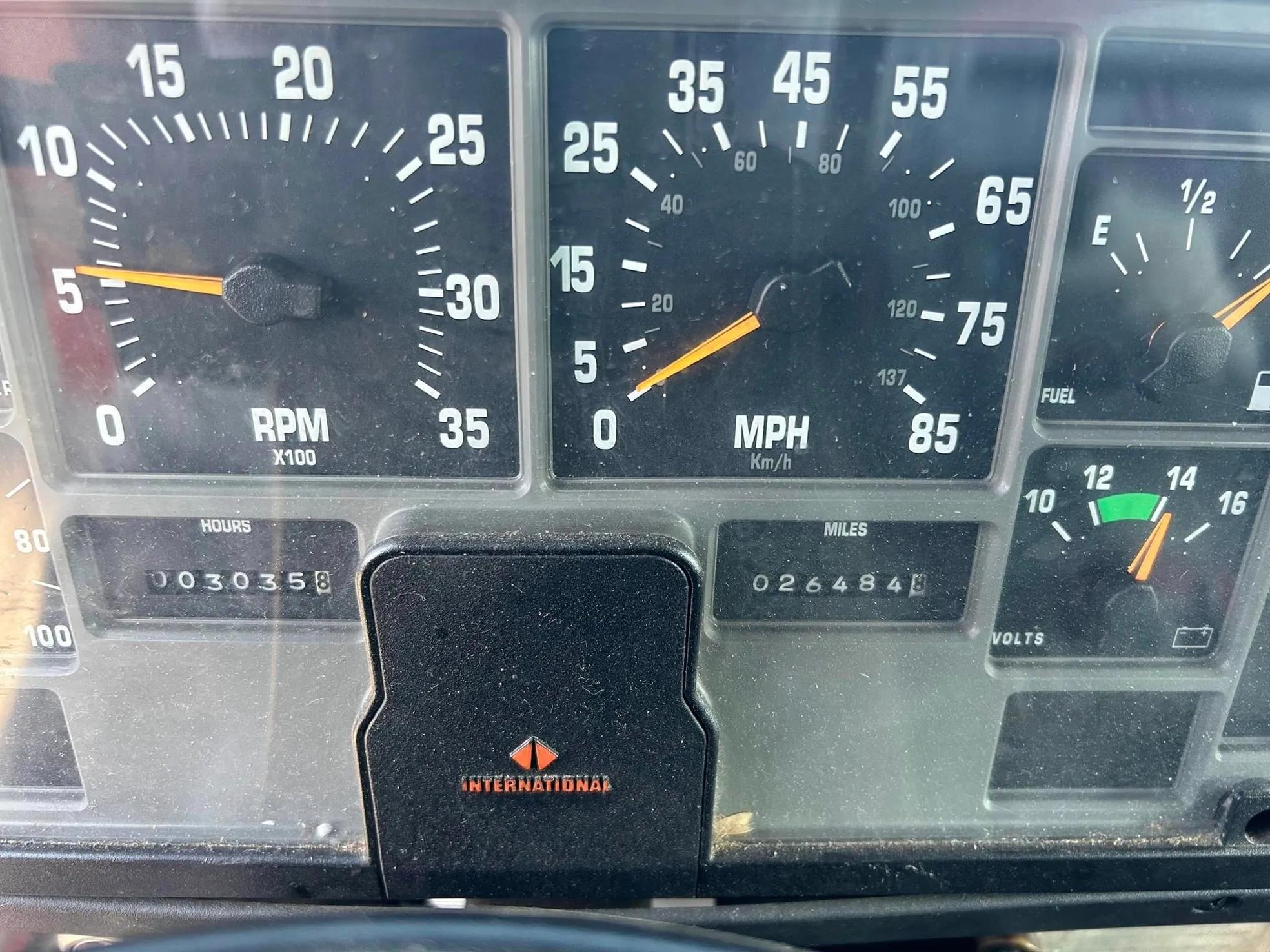 1996 International New Lexington Rescue Truck - image 25