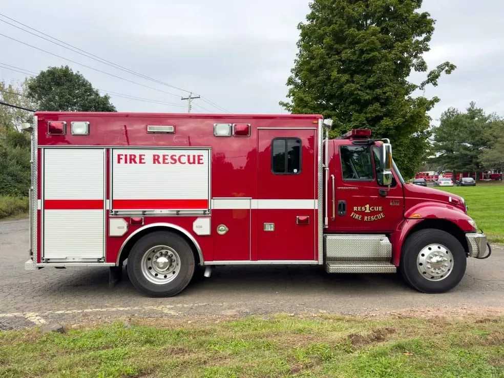 1999 International 4400 Rescue