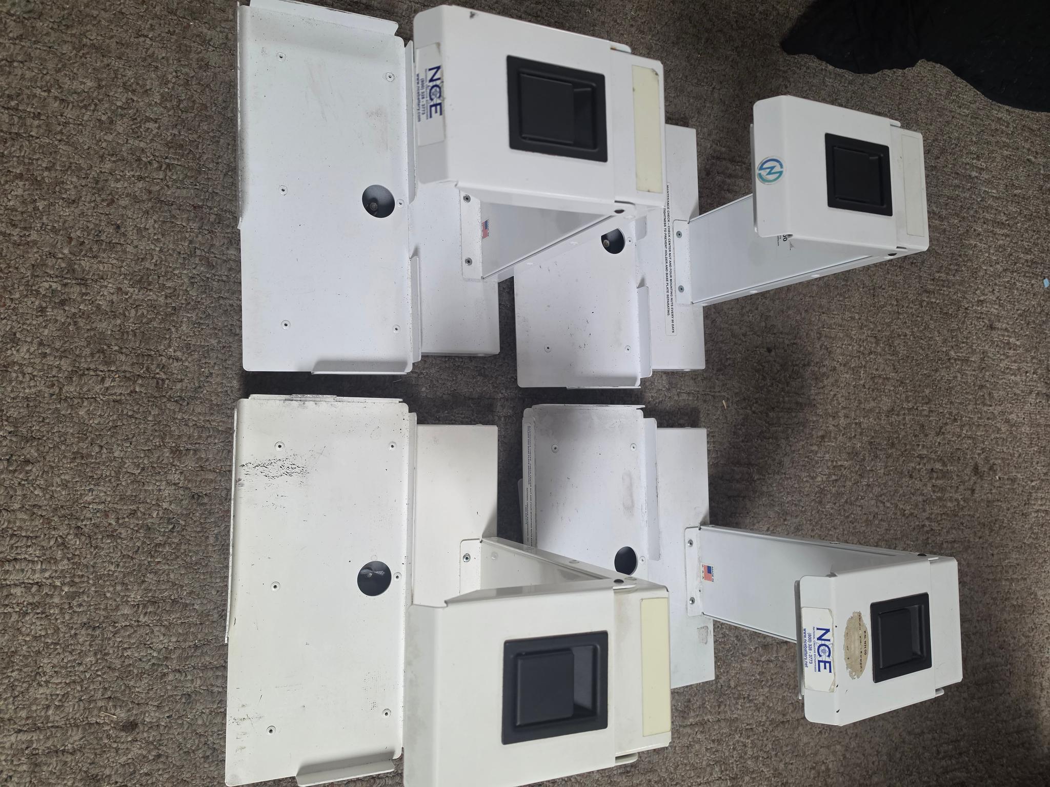 NCE Lifepak mounts - image 4