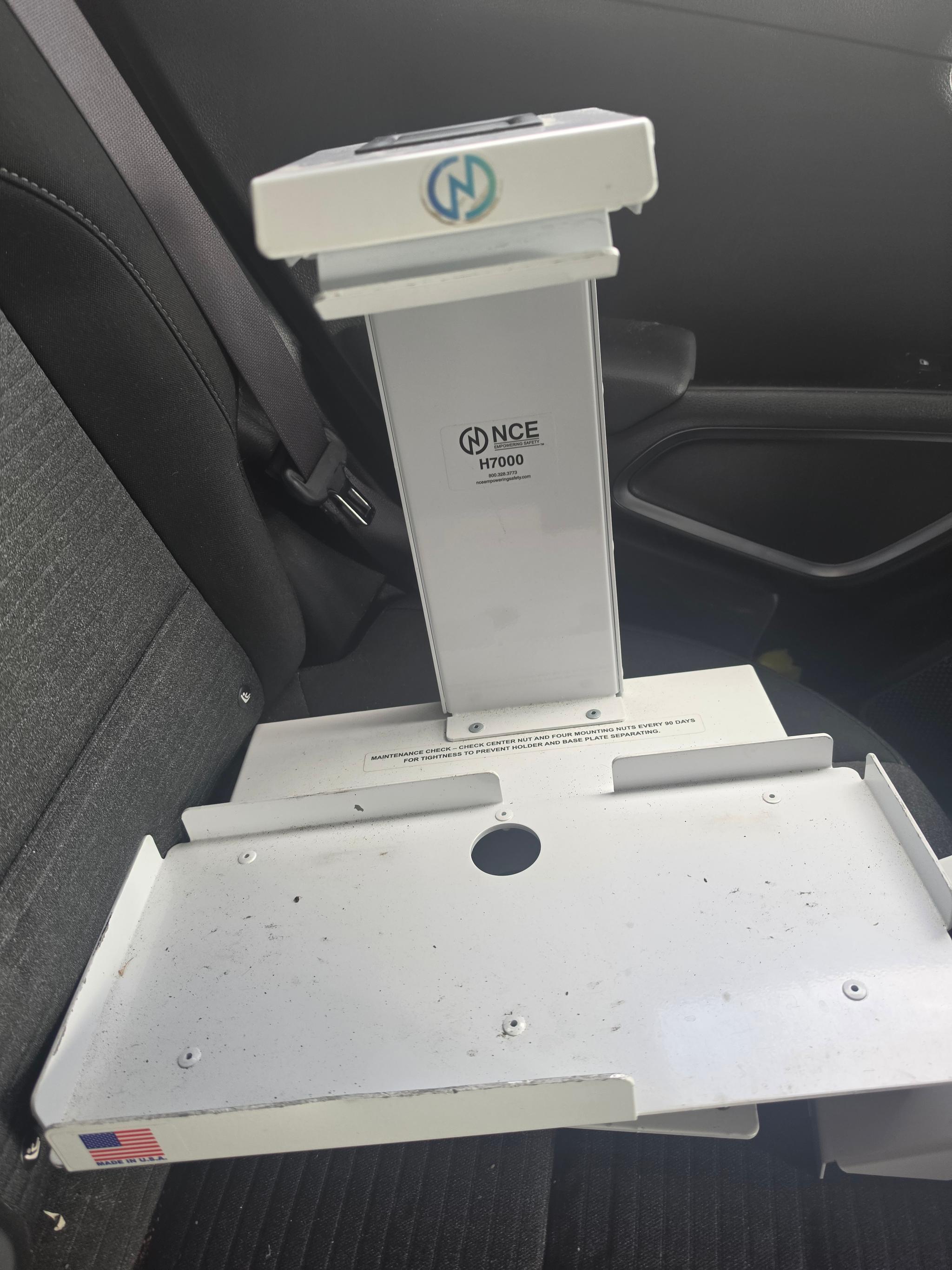 NCE Lifepak mounts - image 1