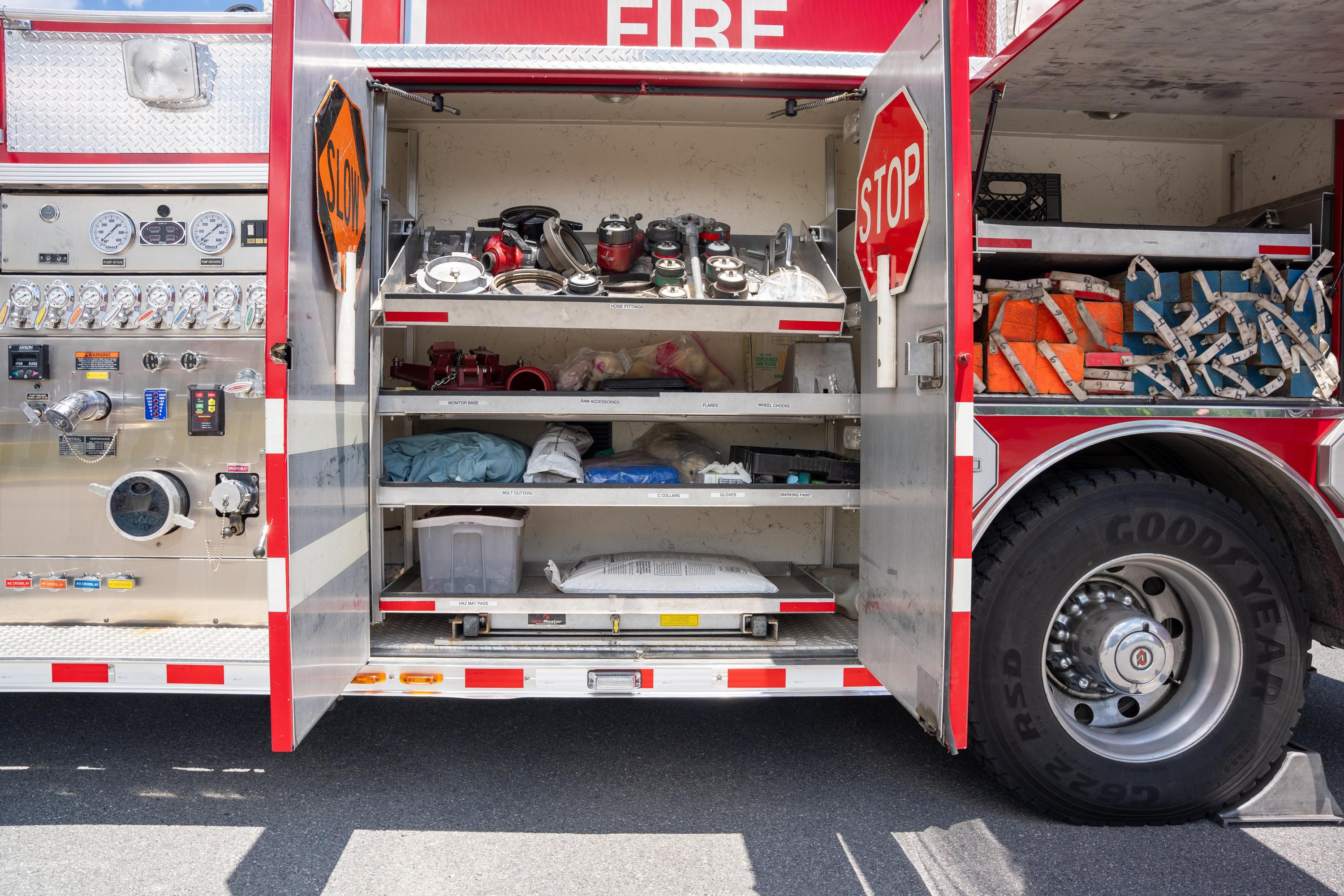 2007 Rosenbauer International Rescue Pumper - image 25