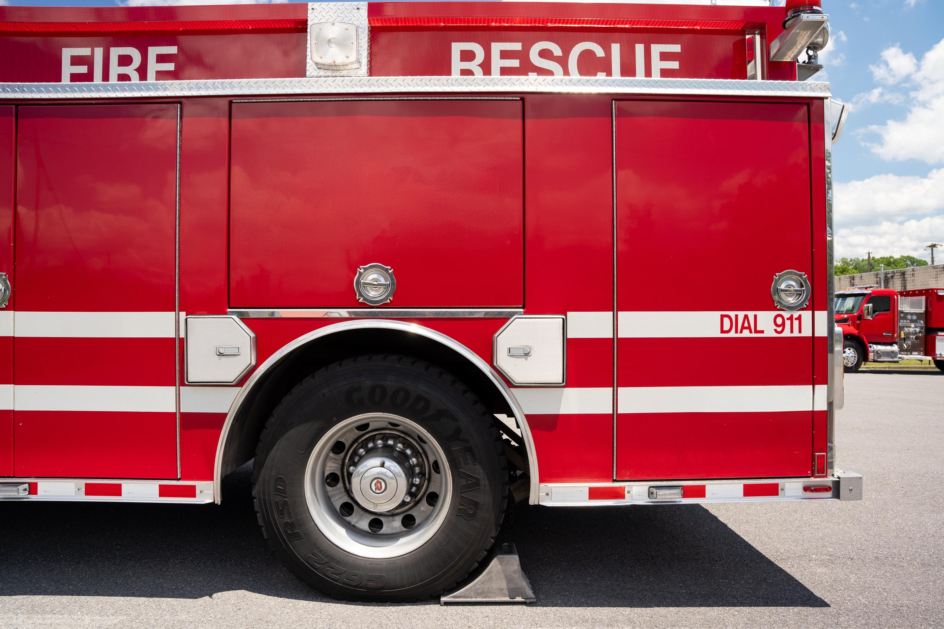 2007 Rosenbauer International Rescue Pumper - image 12