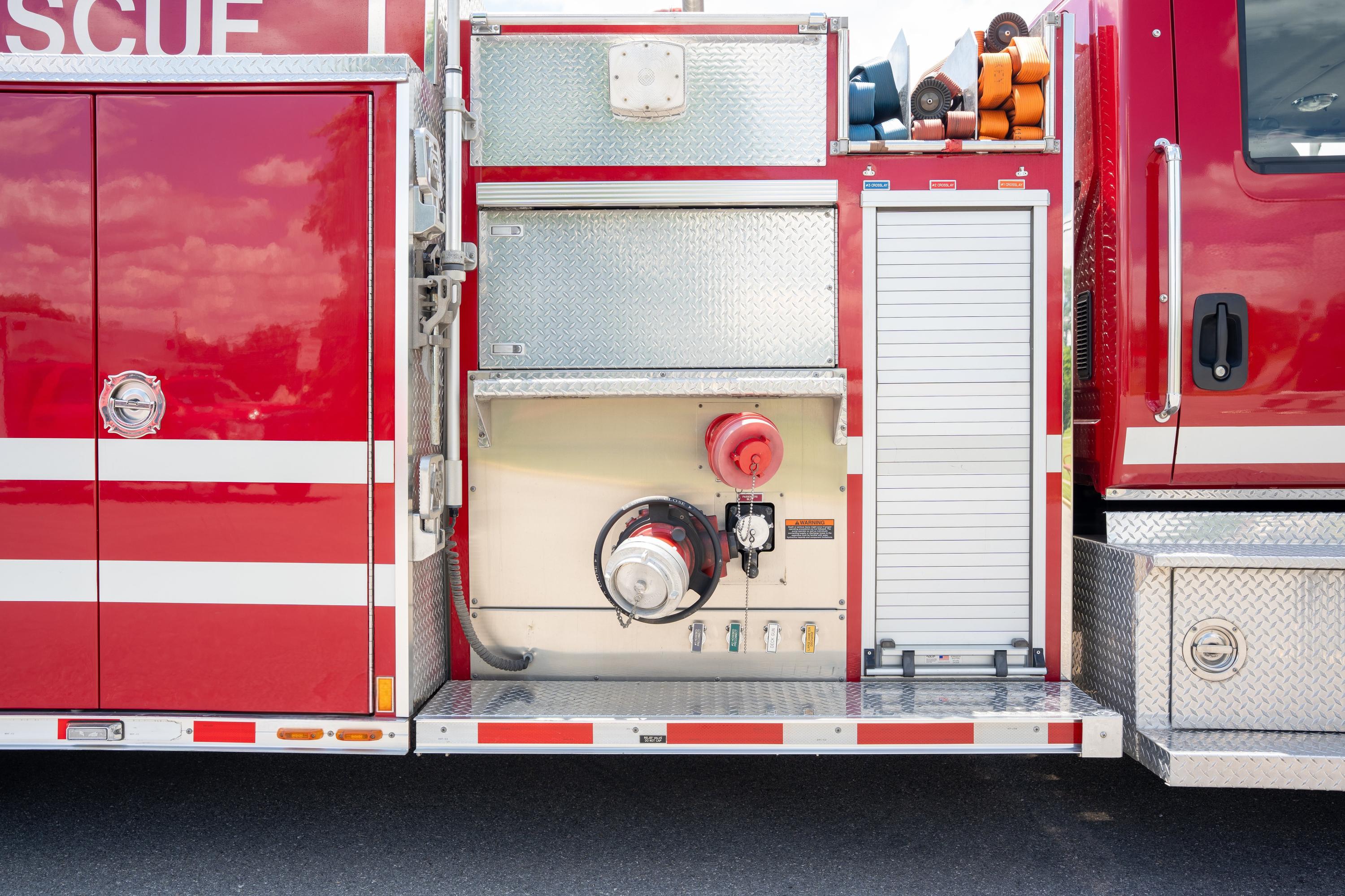 2007 Rosenbauer International Rescue Pumper - image 18