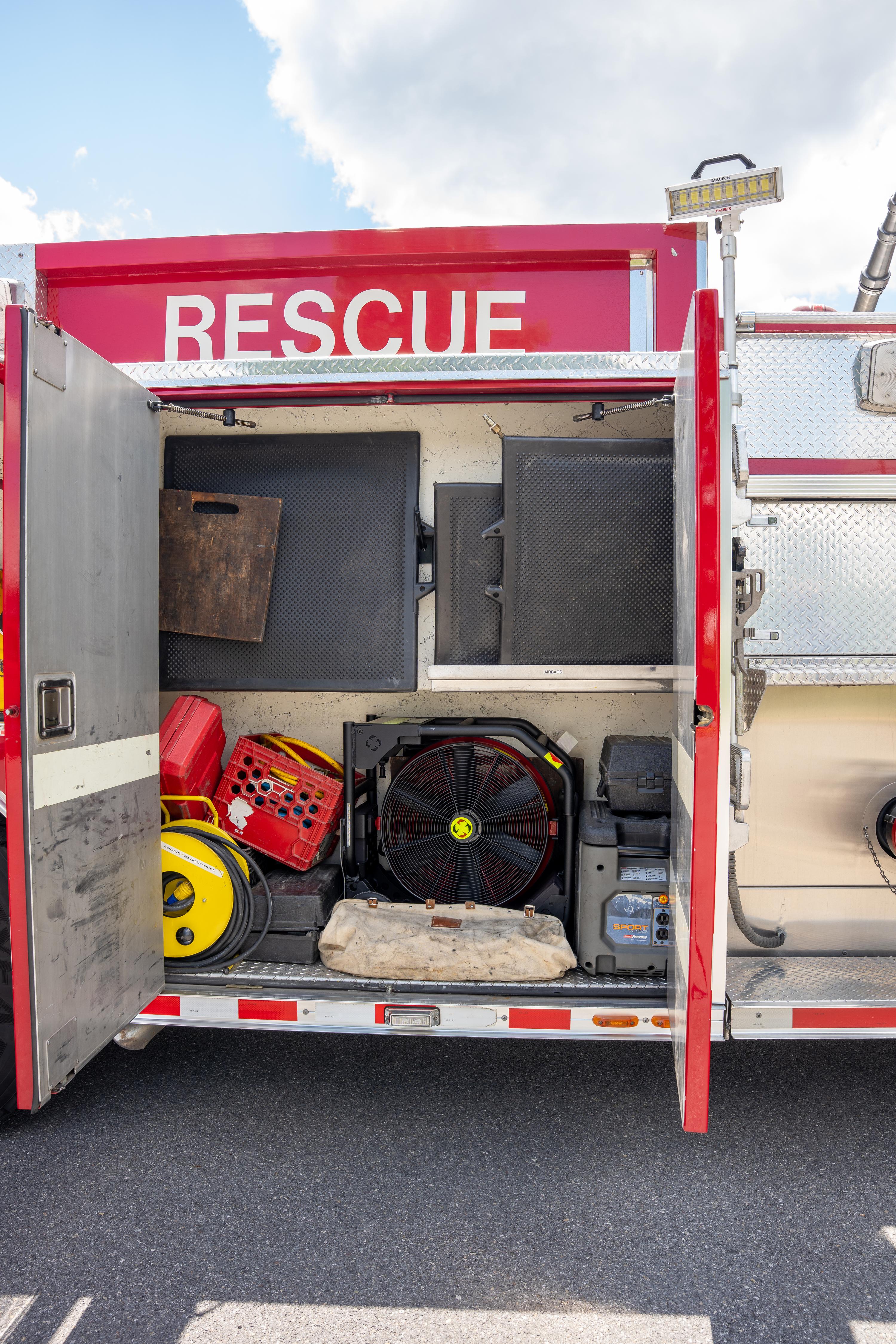 2007 Rosenbauer International Rescue Pumper - image 38