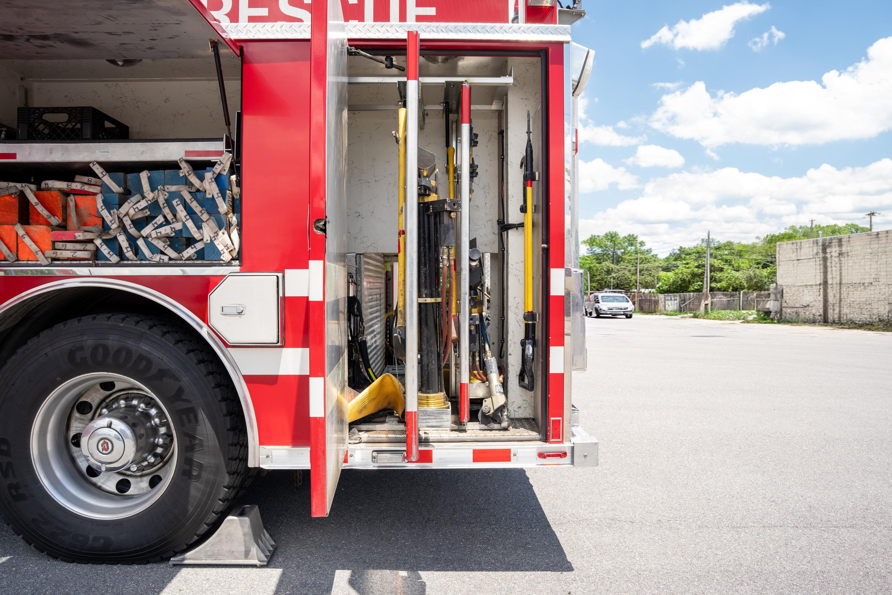 2007 Rosenbauer International Rescue Pumper - image 27