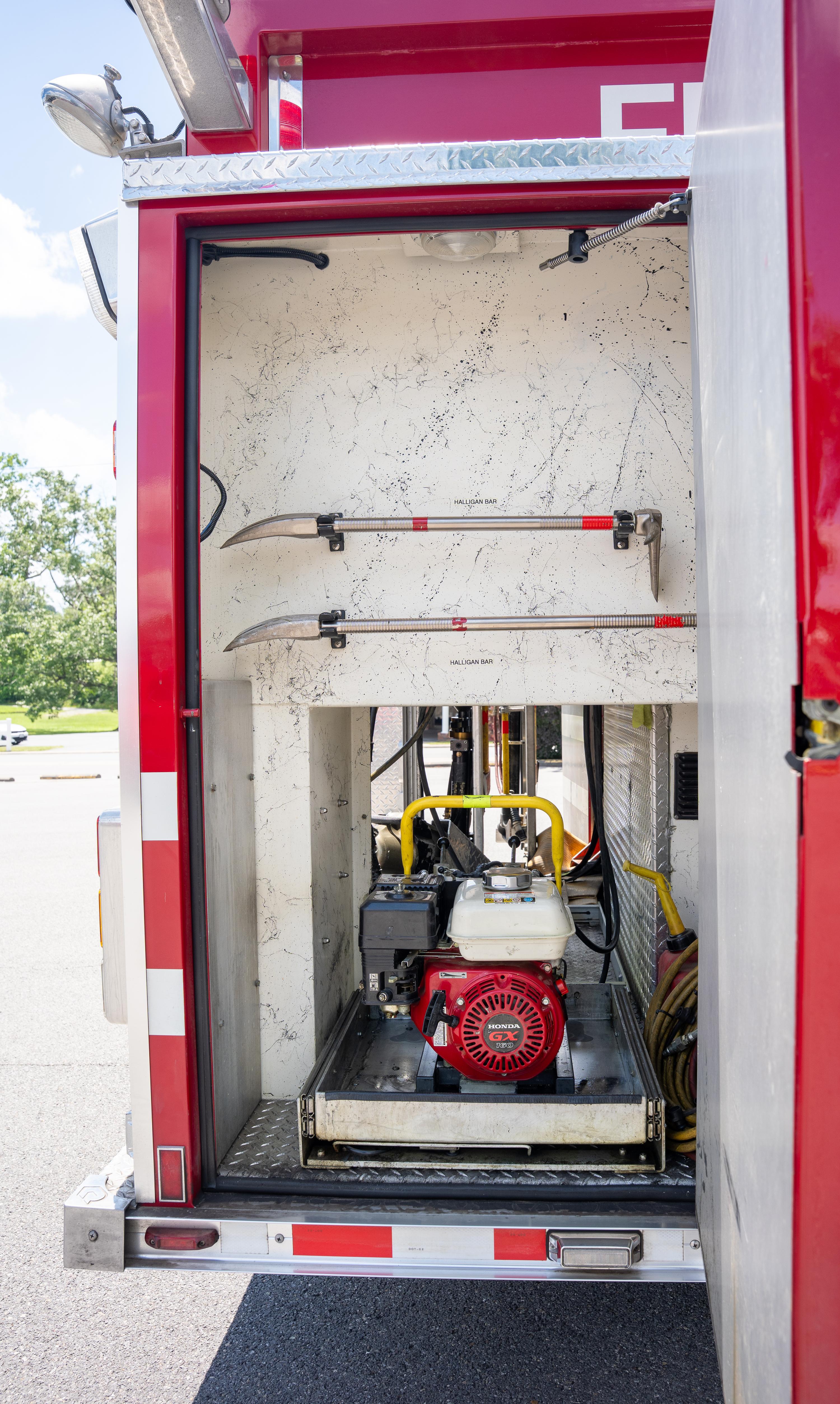 2007 Rosenbauer International Rescue Pumper - image 39