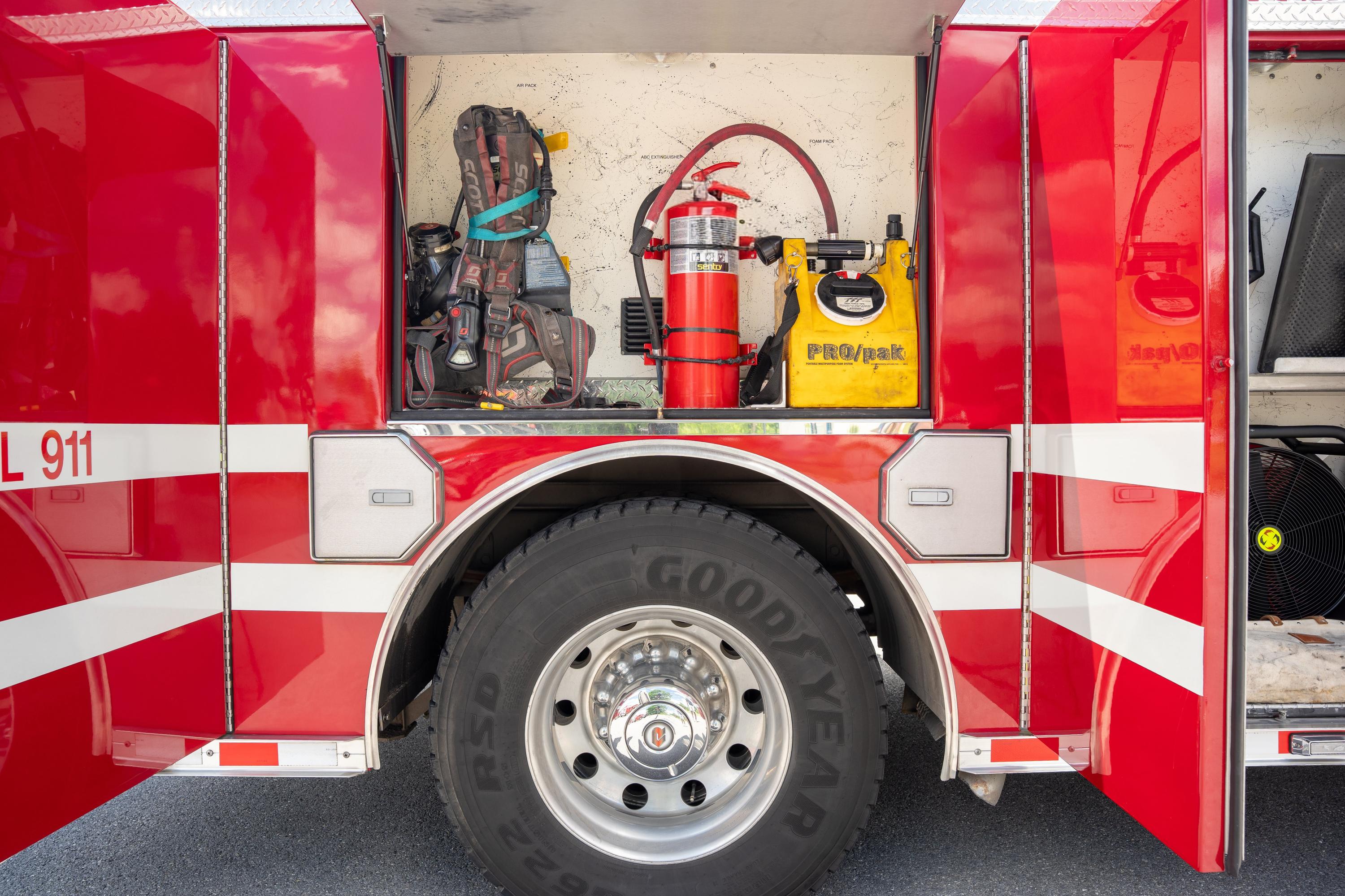 2007 Rosenbauer International Rescue Pumper - image 32
