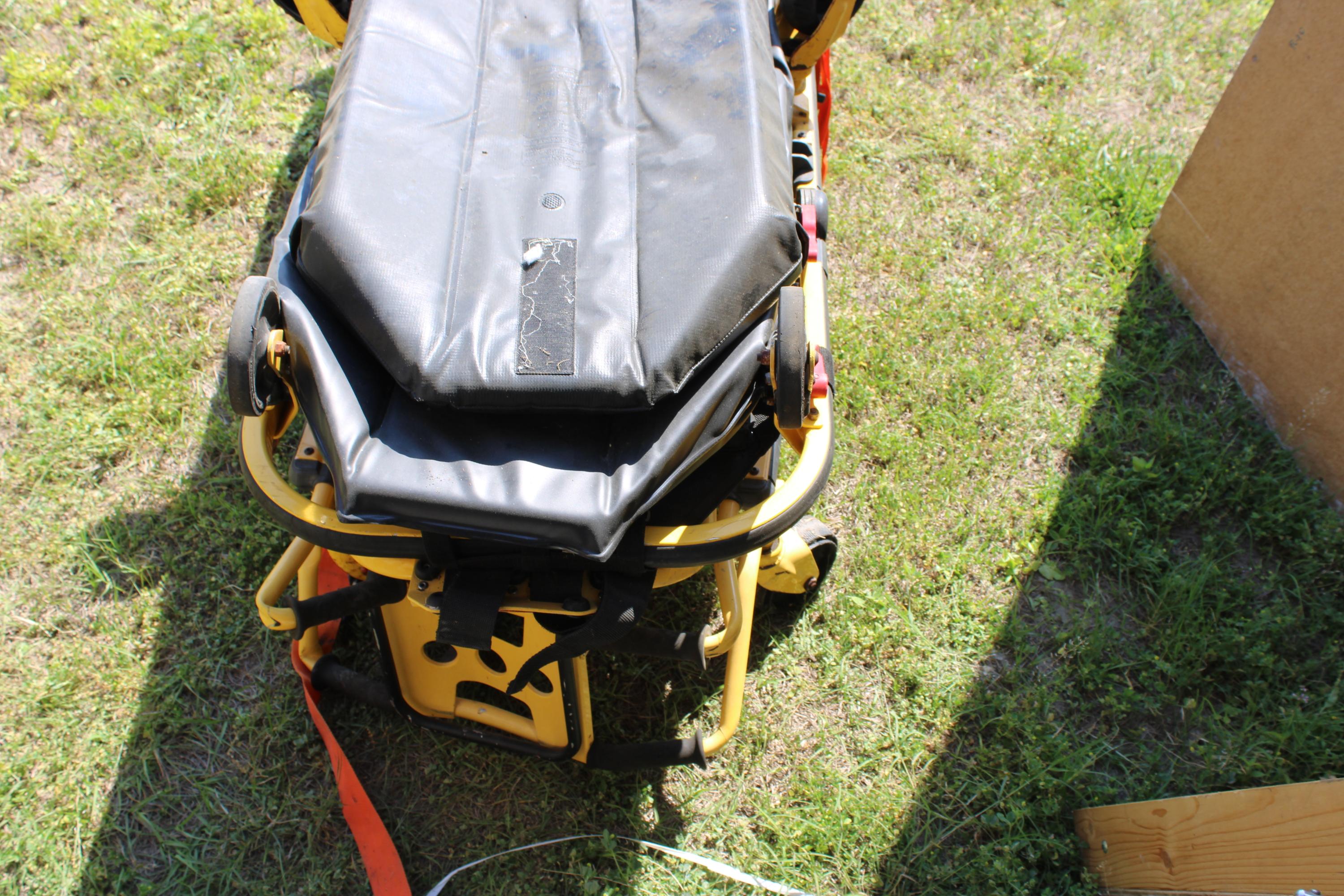 Stryker MX-Pro Stretcher - image 8