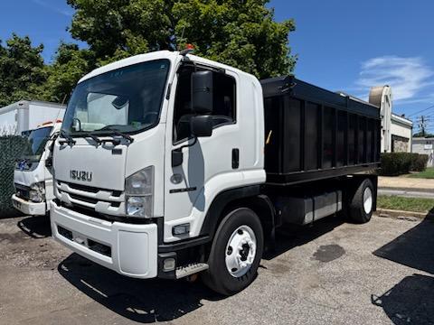 2019 Isuzu FTR Dump Truck - image 3
