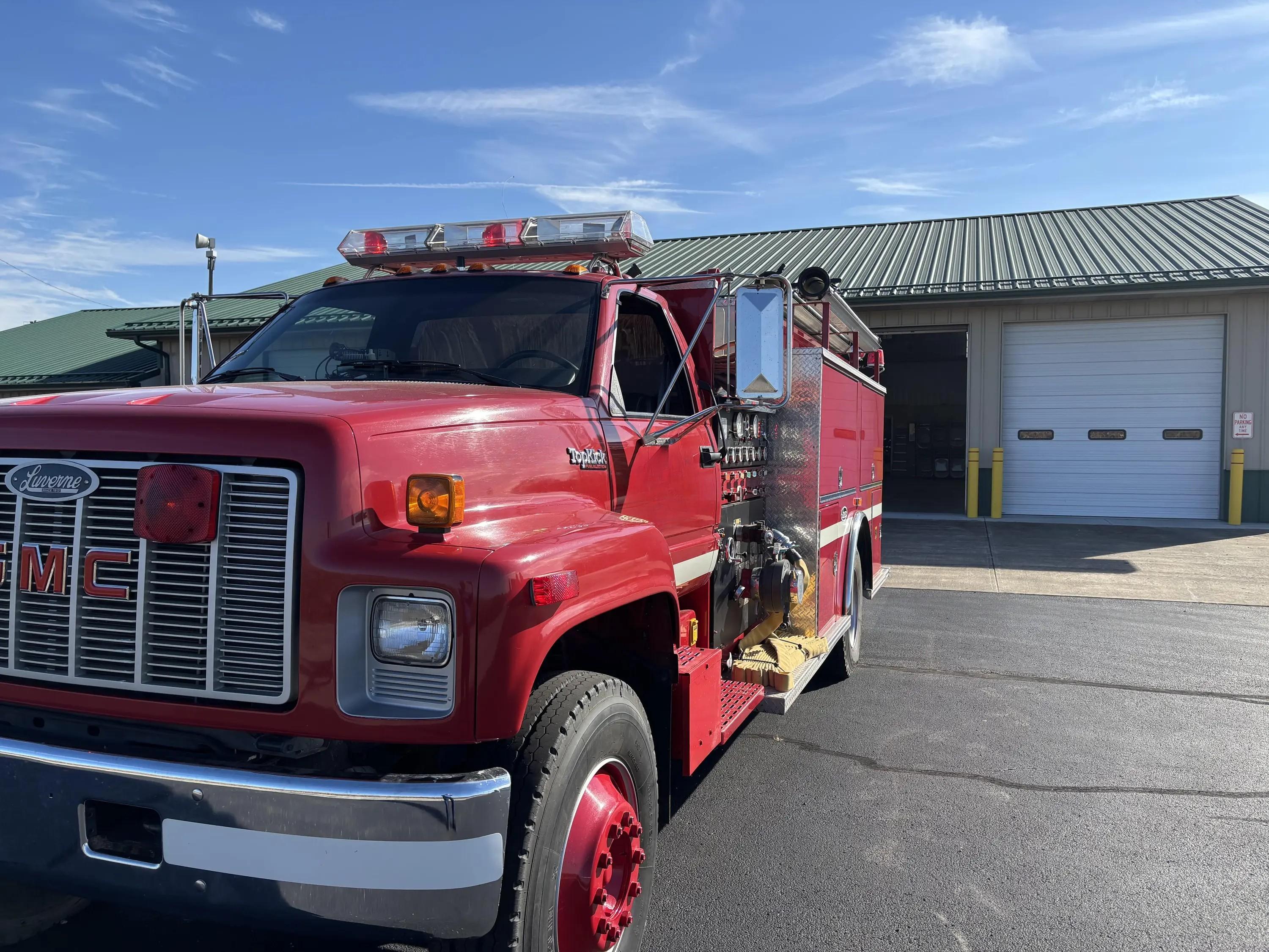 1992 Luverne GMC Pumper Tanker - image 4