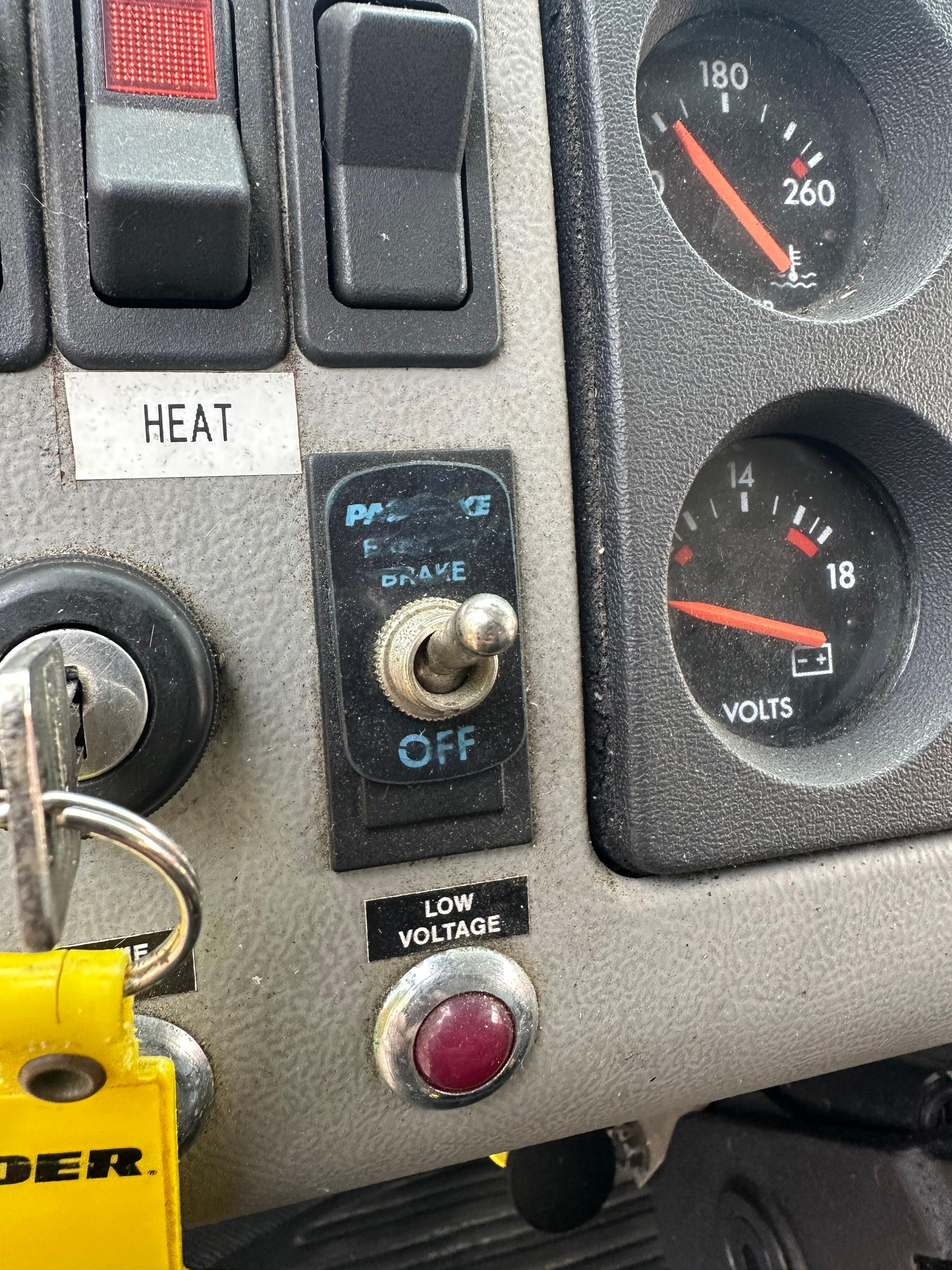 2000 E-One Freightliner Pumper Tanker - image 24
