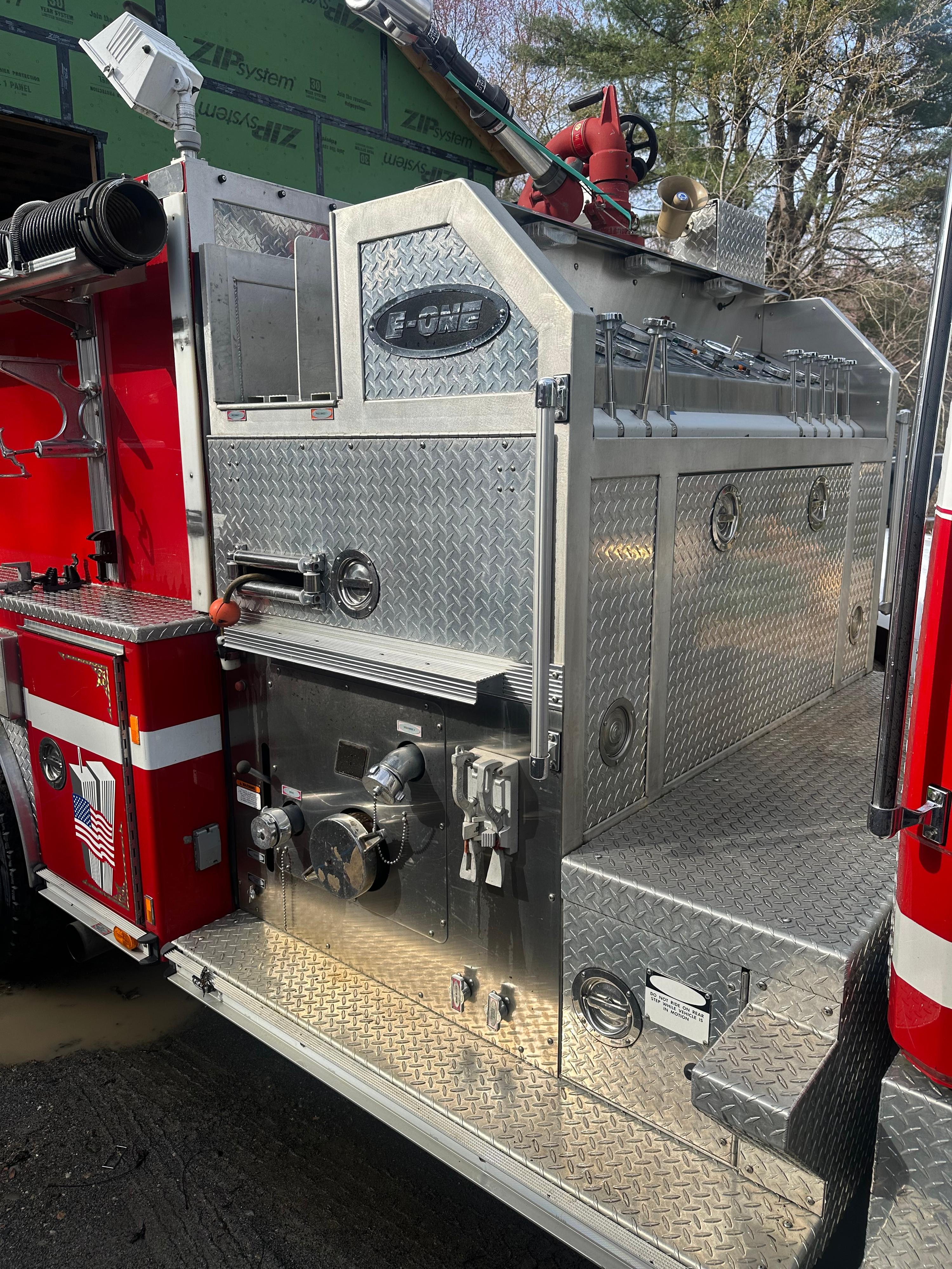 2000 E-One Freightliner Pumper Tanker - image 9