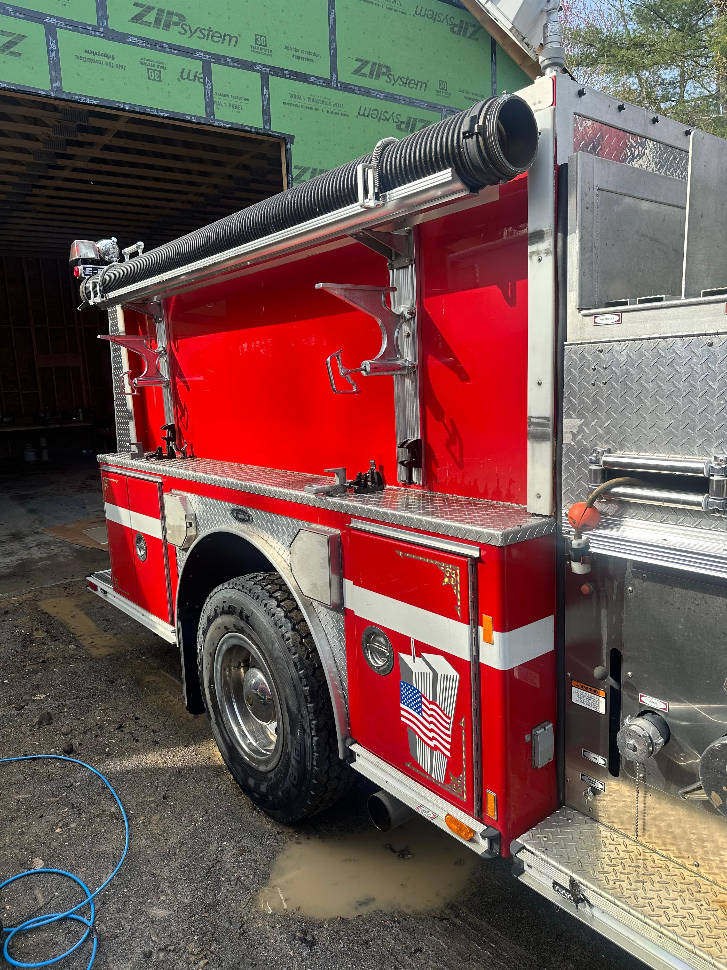 2000 E-One Freightliner Pumper Tanker - image 8