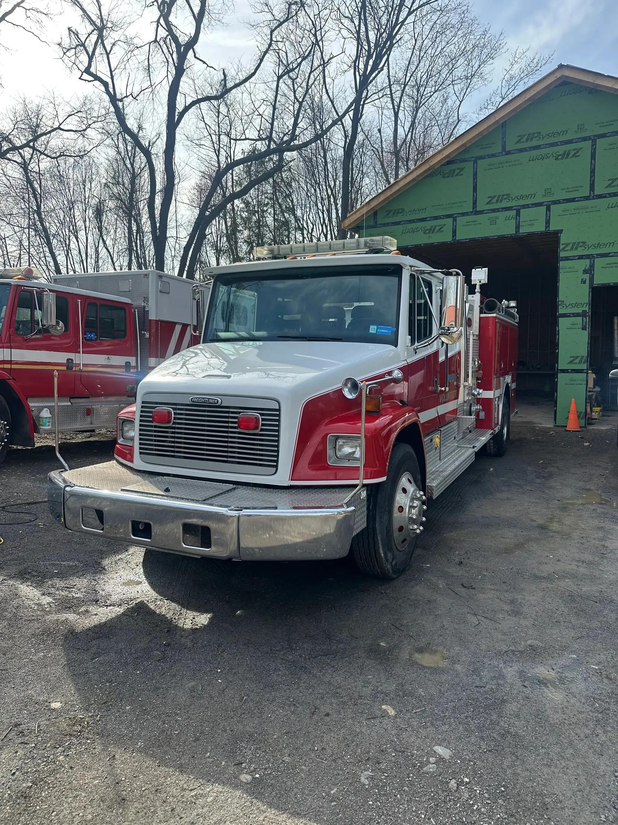 2000 E-One Freightliner Pumper Tanker - image 1
